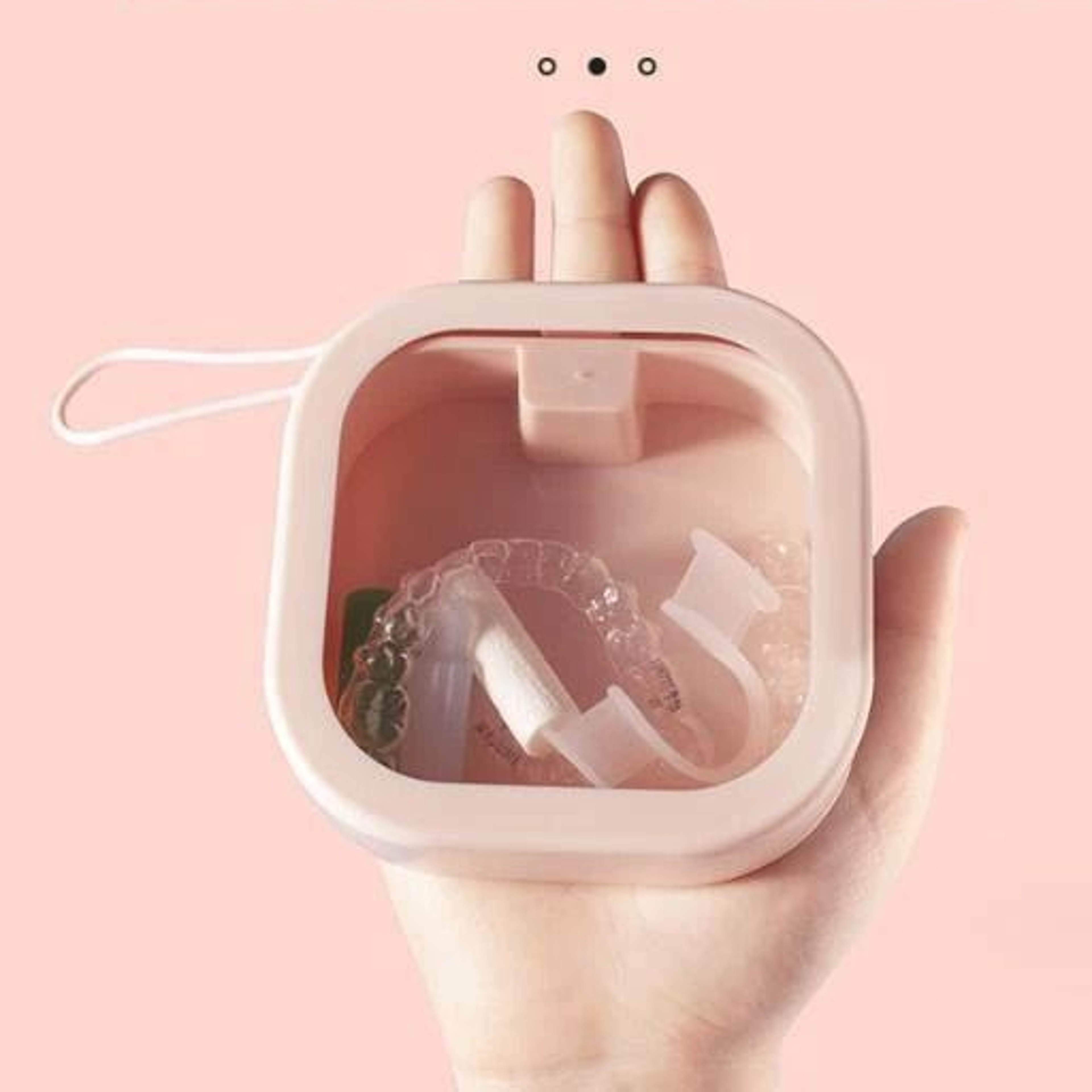 orthodontic retainer holder storage box for dentures and mouthguard protection