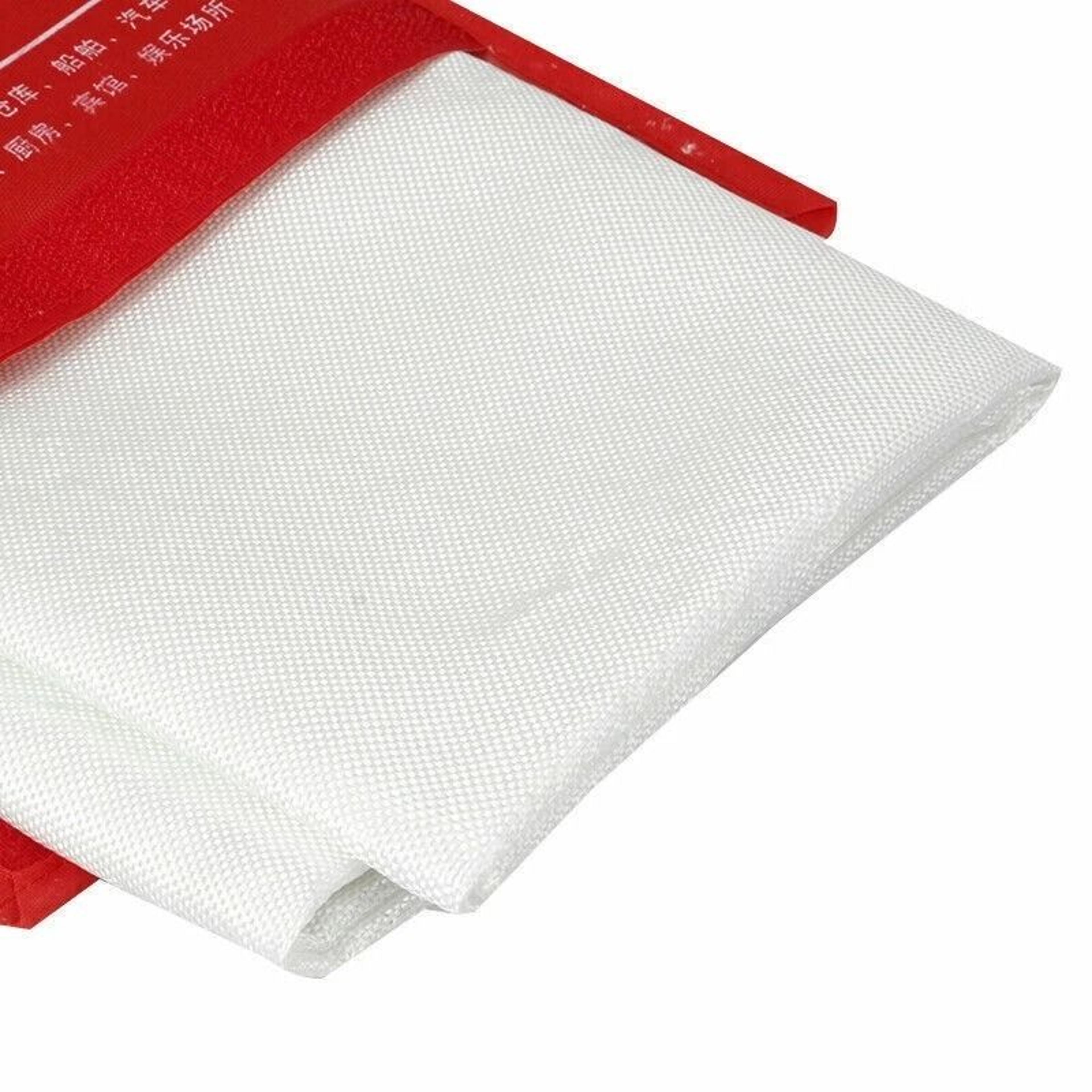 Emergency Fire Blanket Fiberglass Fire Retardant Blanket For Home Kitchen Grill And Outdoor Use 2