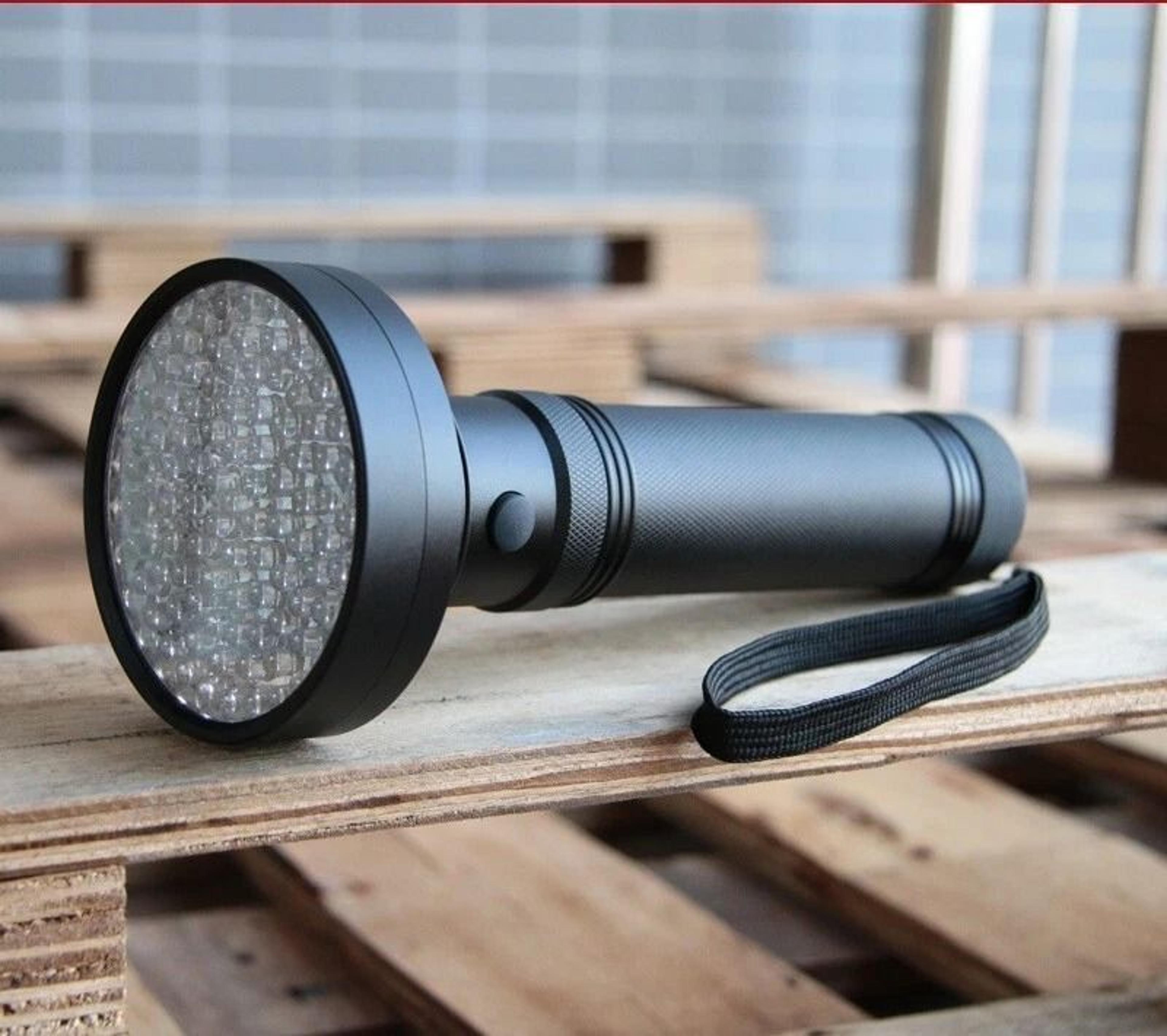 uv ultraviolet flashlight led blacklight torch for inspection, scorpion detection & stain removal