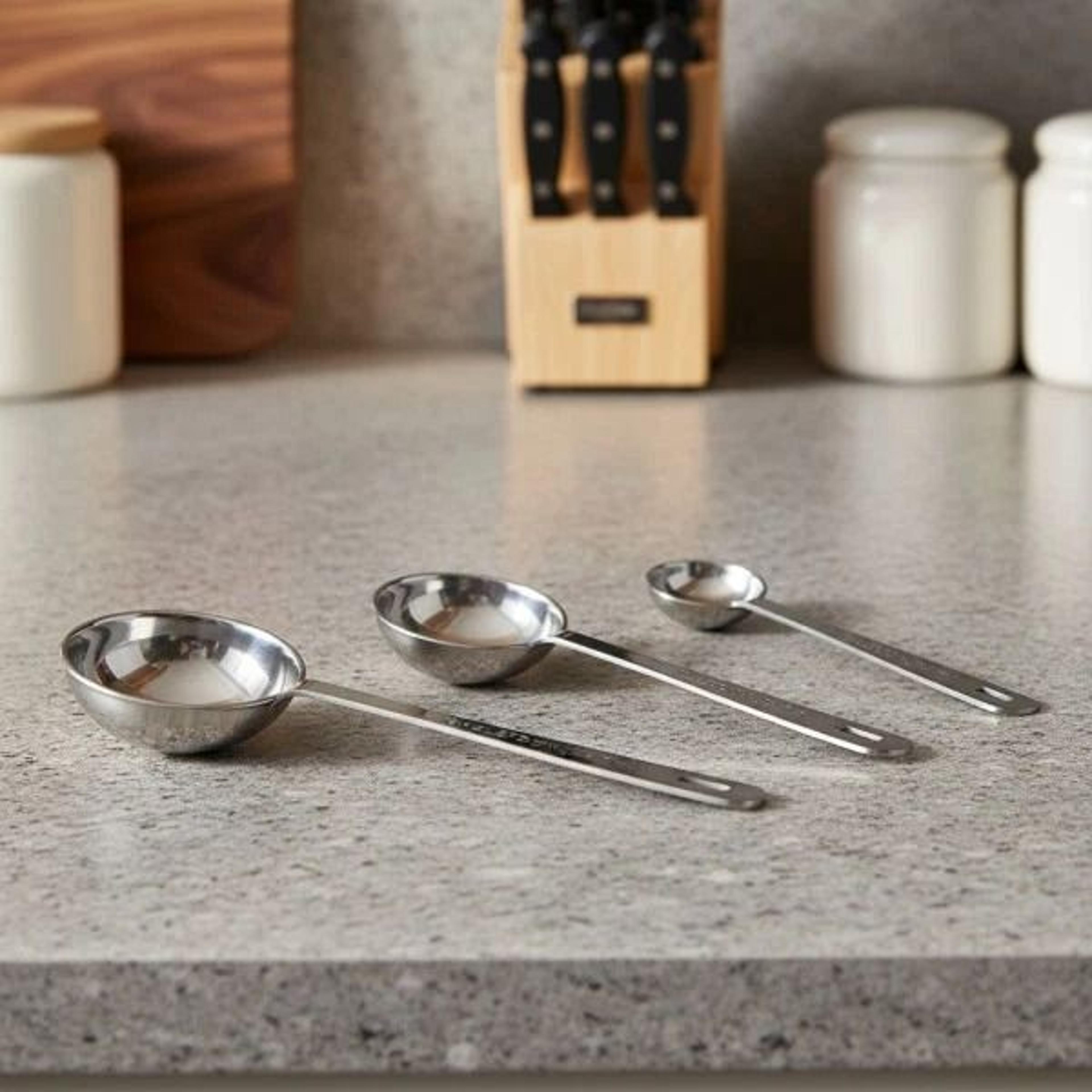 stainless steel measuring spoons set, dishwasher safe baking & cooking essentials