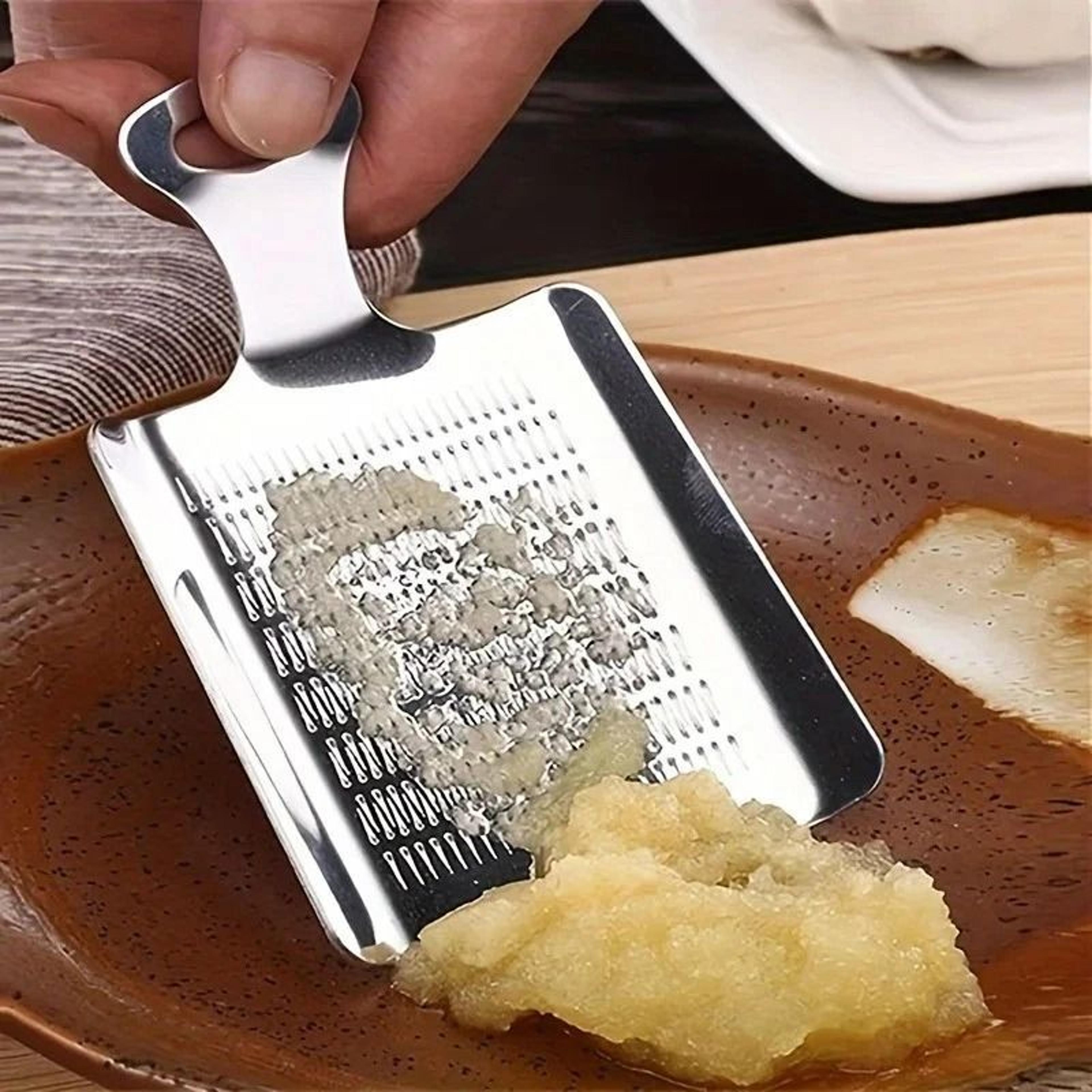 premium stainless steel garlic & ginger grater for effortless cooking
