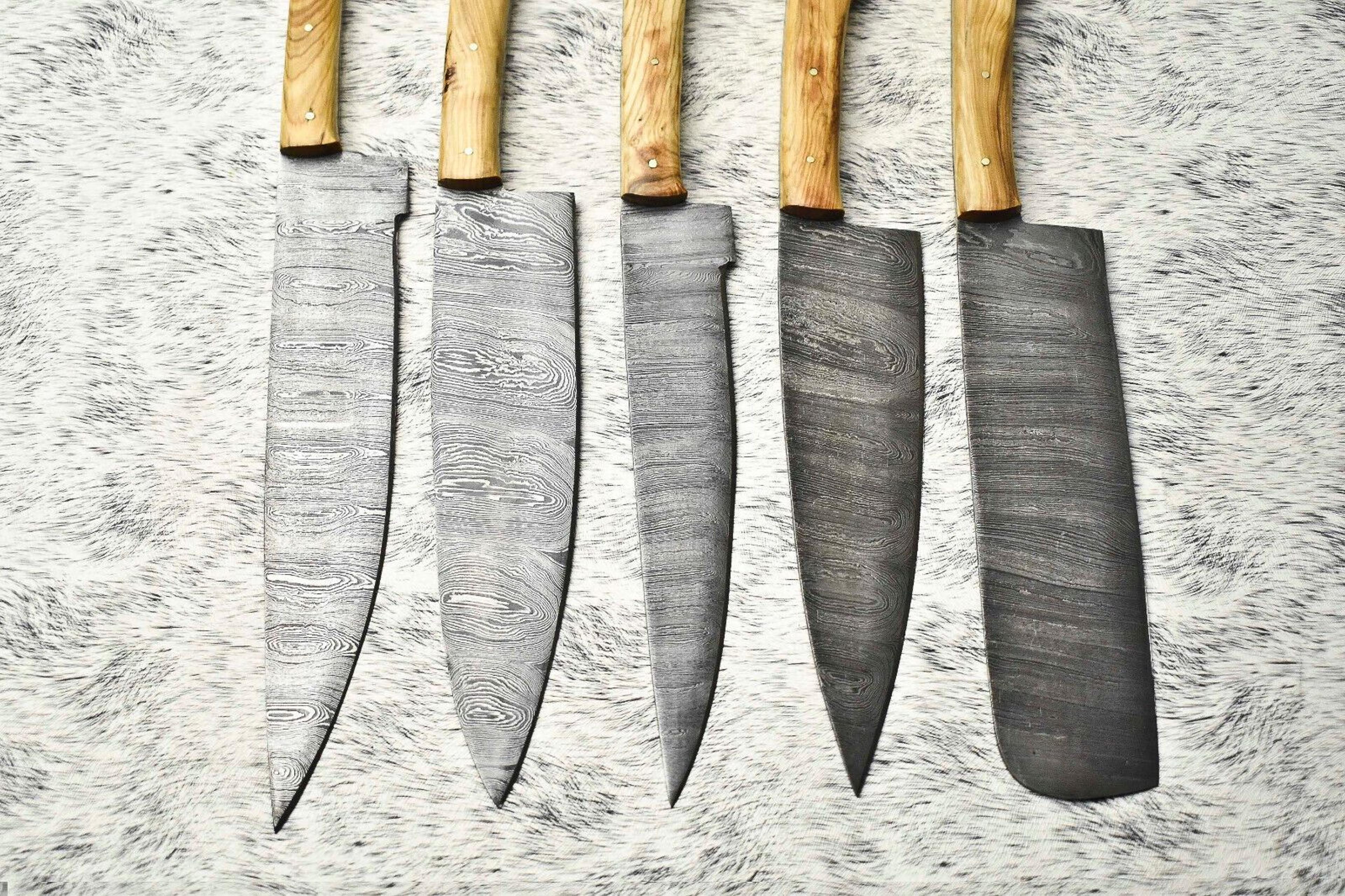 Traditional Damascus Kitchen Knife Set  5 Full Tang Handmade Chef Knives 3