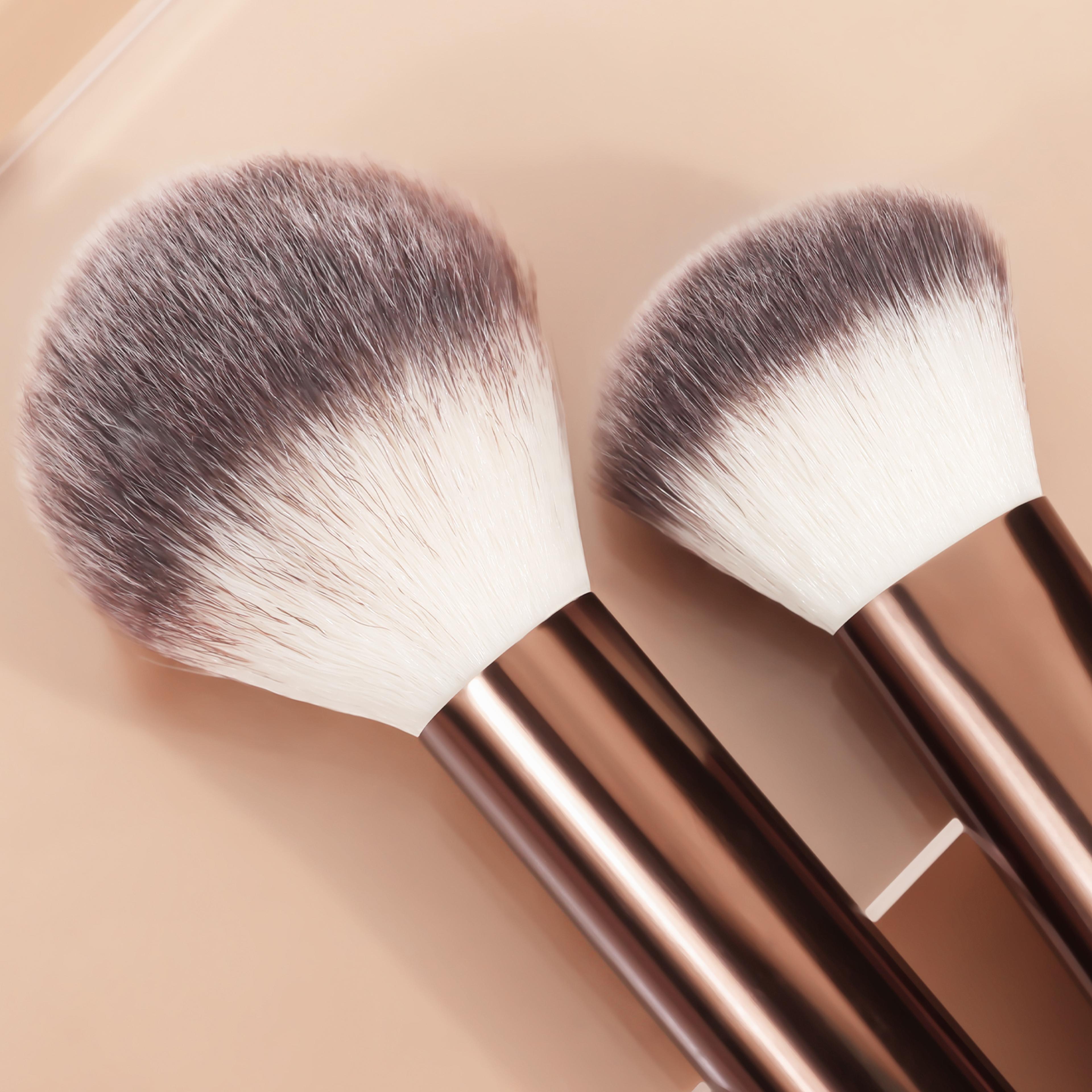 makeup brush set for foundation, concealer, powder, eyeshadow, blush kabuki blending tool for face cosmetic beauty kit