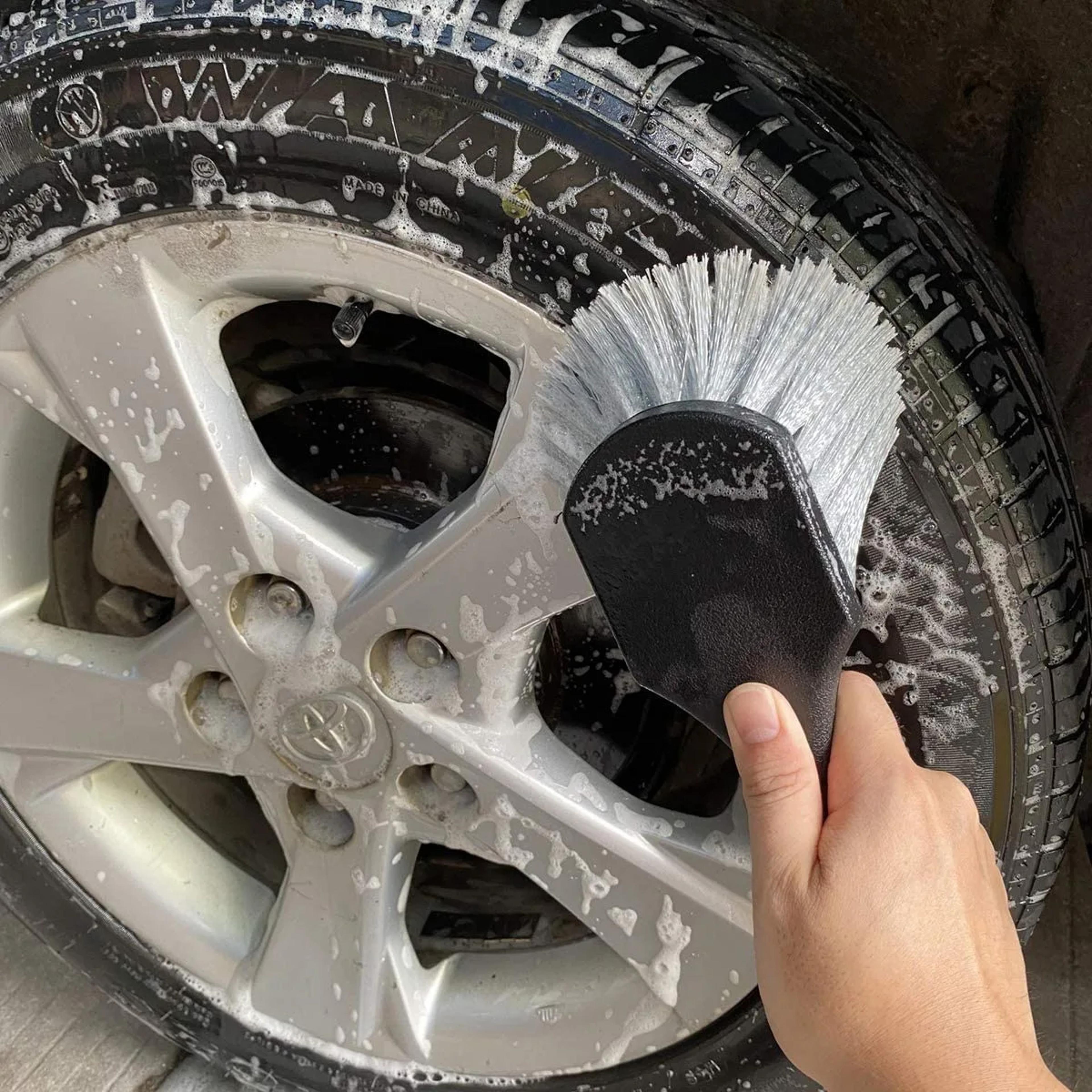 Wheel Cleaning Kit With Car Detailing Brush Tire Cleaning Brush  Microfiber Towel For Cars SUVs  Tr 6