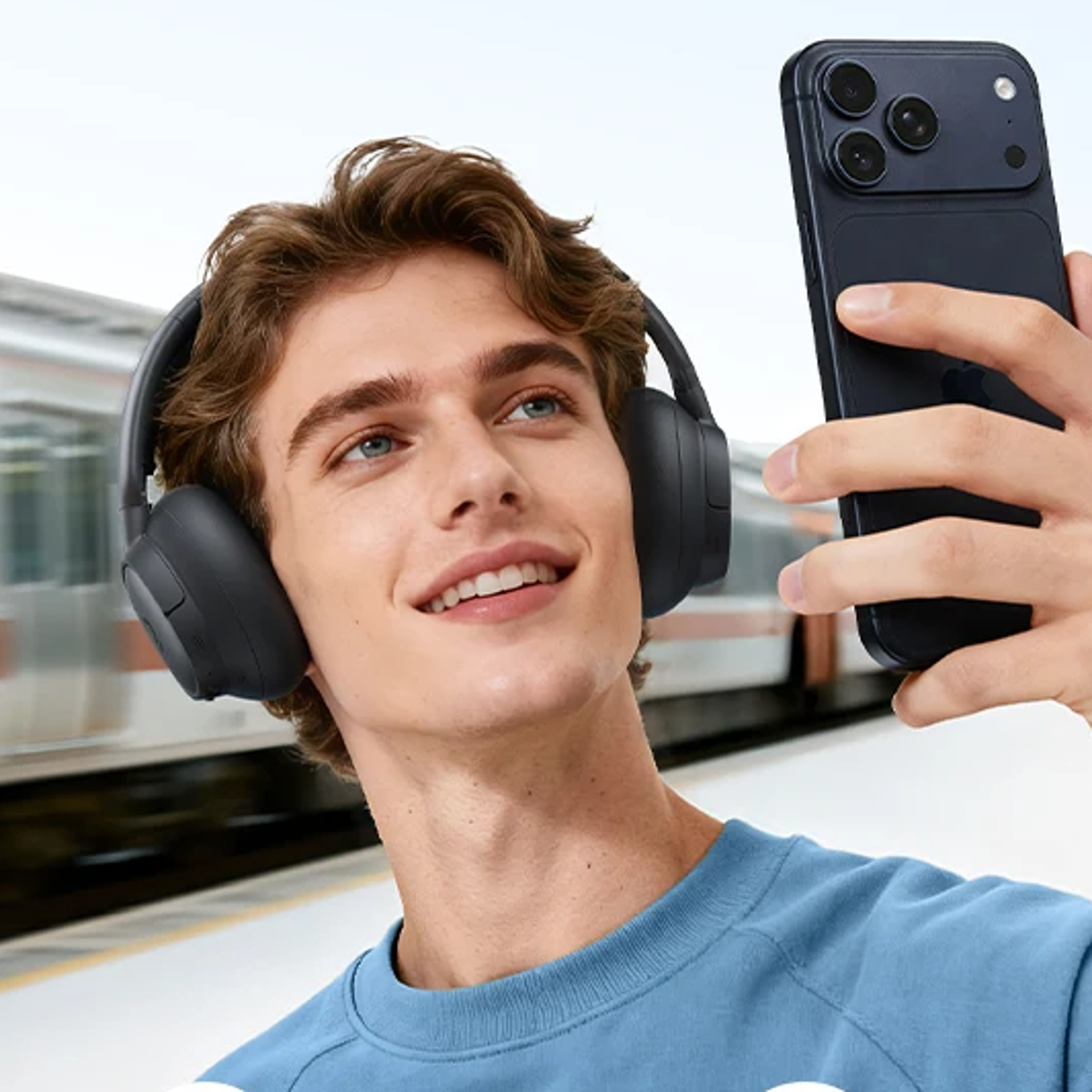lite noise cancelling bluetooth headphones with battery life