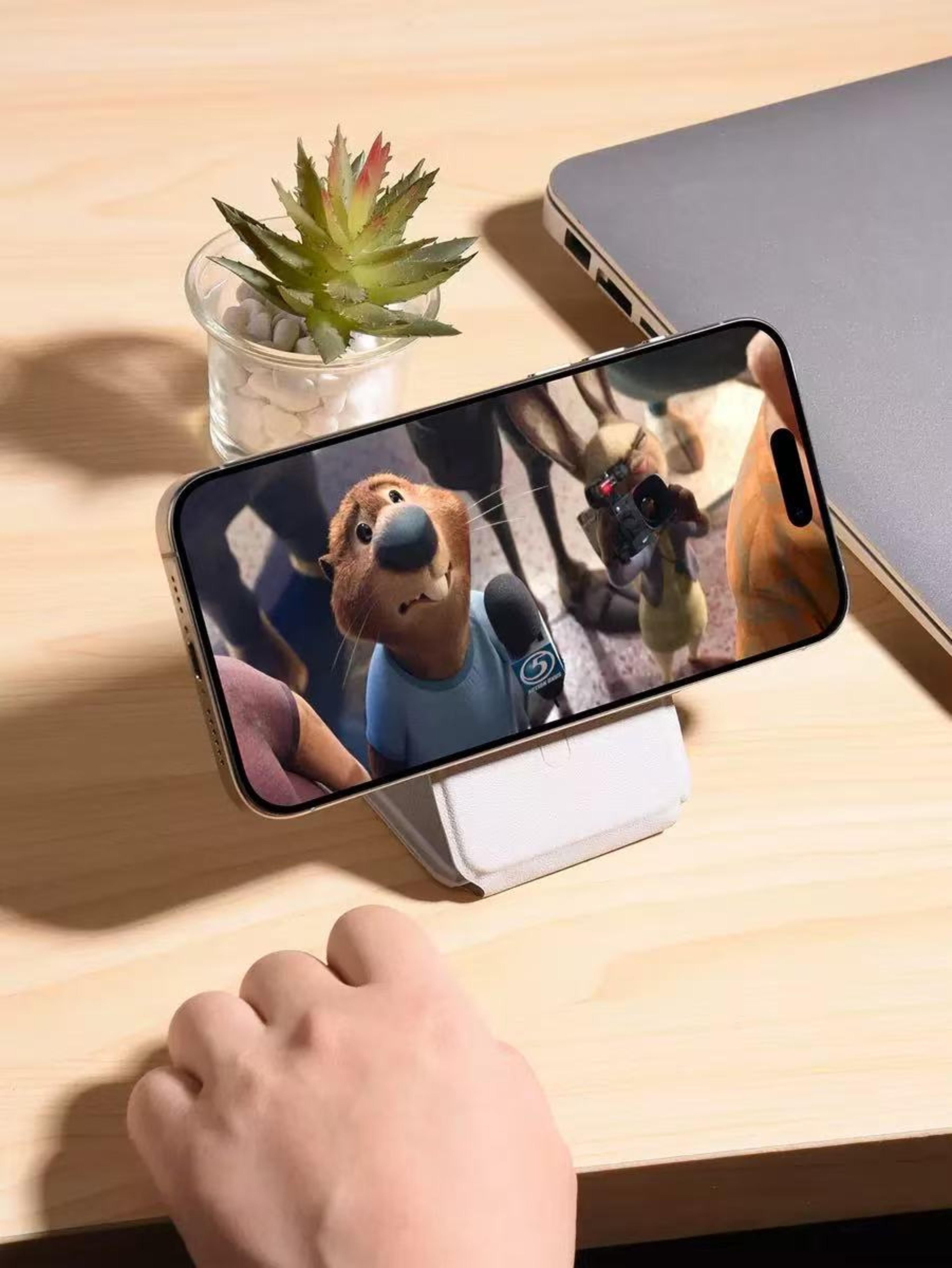 MagSafe Phone Tripod Stand Magnetic Selfie Stick With Adjustable Angle For IPhone 5