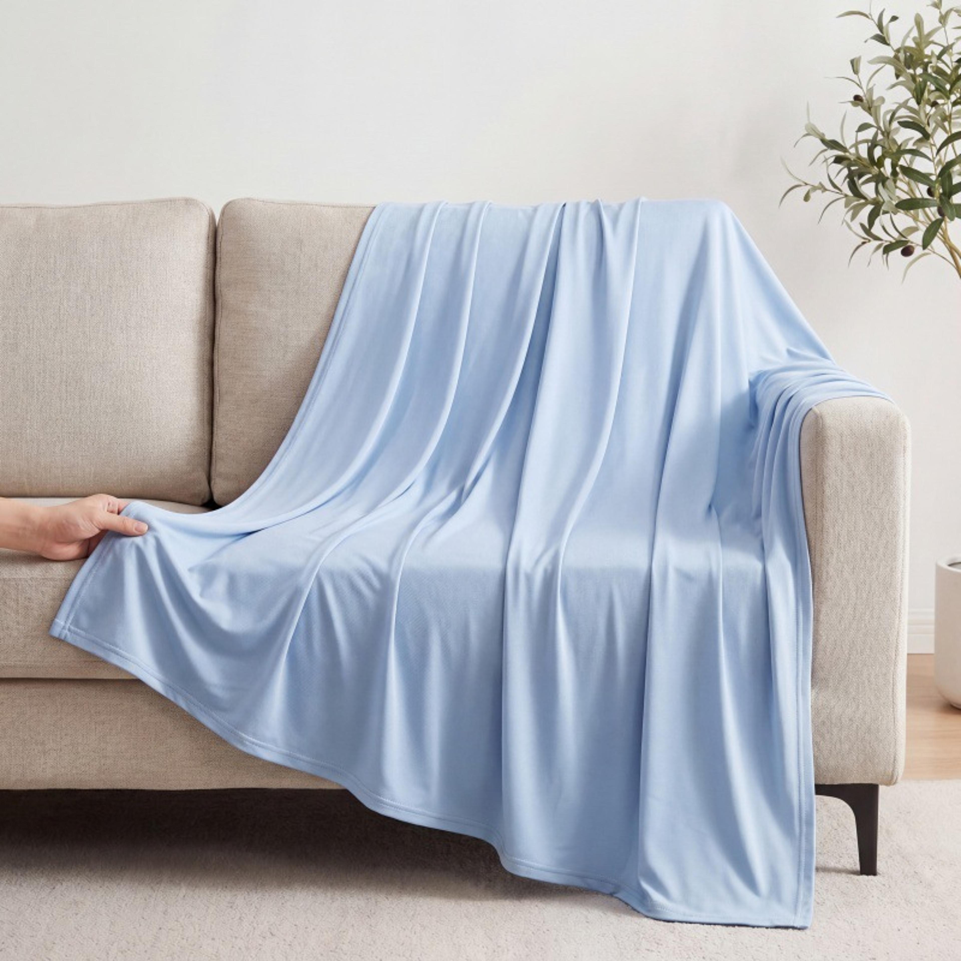 Ice Silk Cooling Blanket Lightweight Breathable Summer Blanket For Bed Sofa  Travel 3