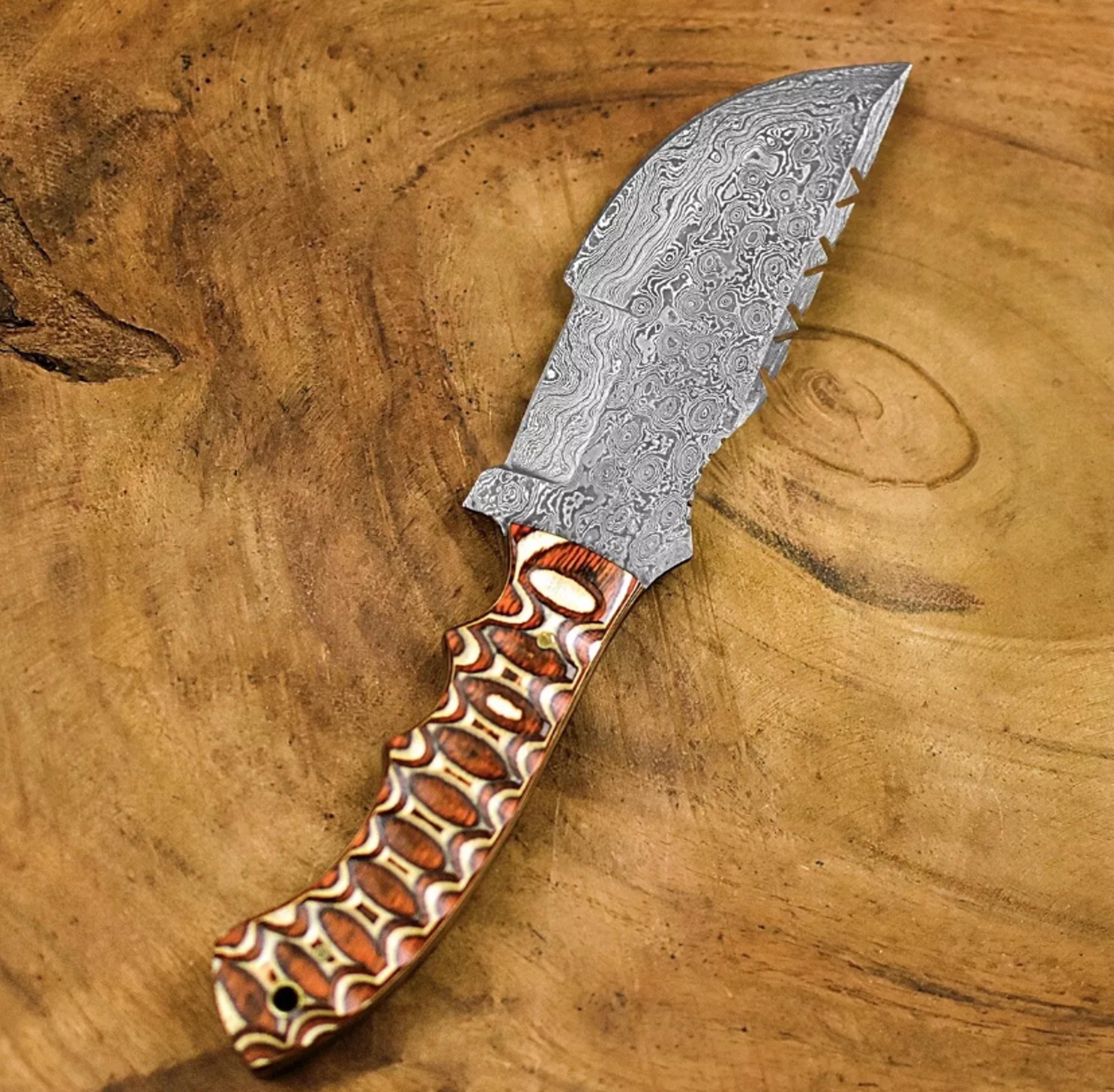 damascus steel hunting/camping/tracker knife wood handle damascus steel blade camel bone