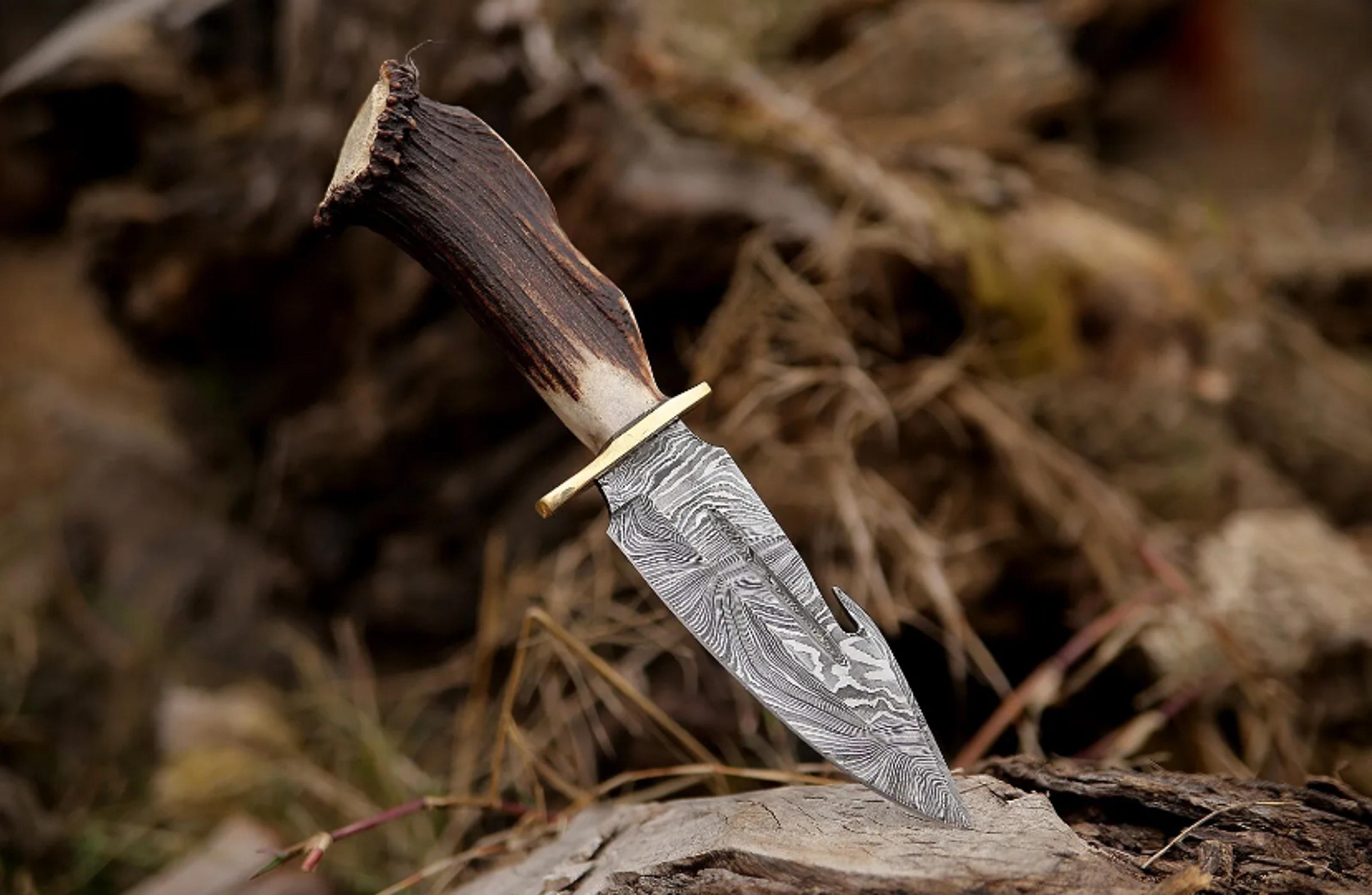 damascus hunting knife full tang stag antler handle bowie knife handmade knife with leather sheath