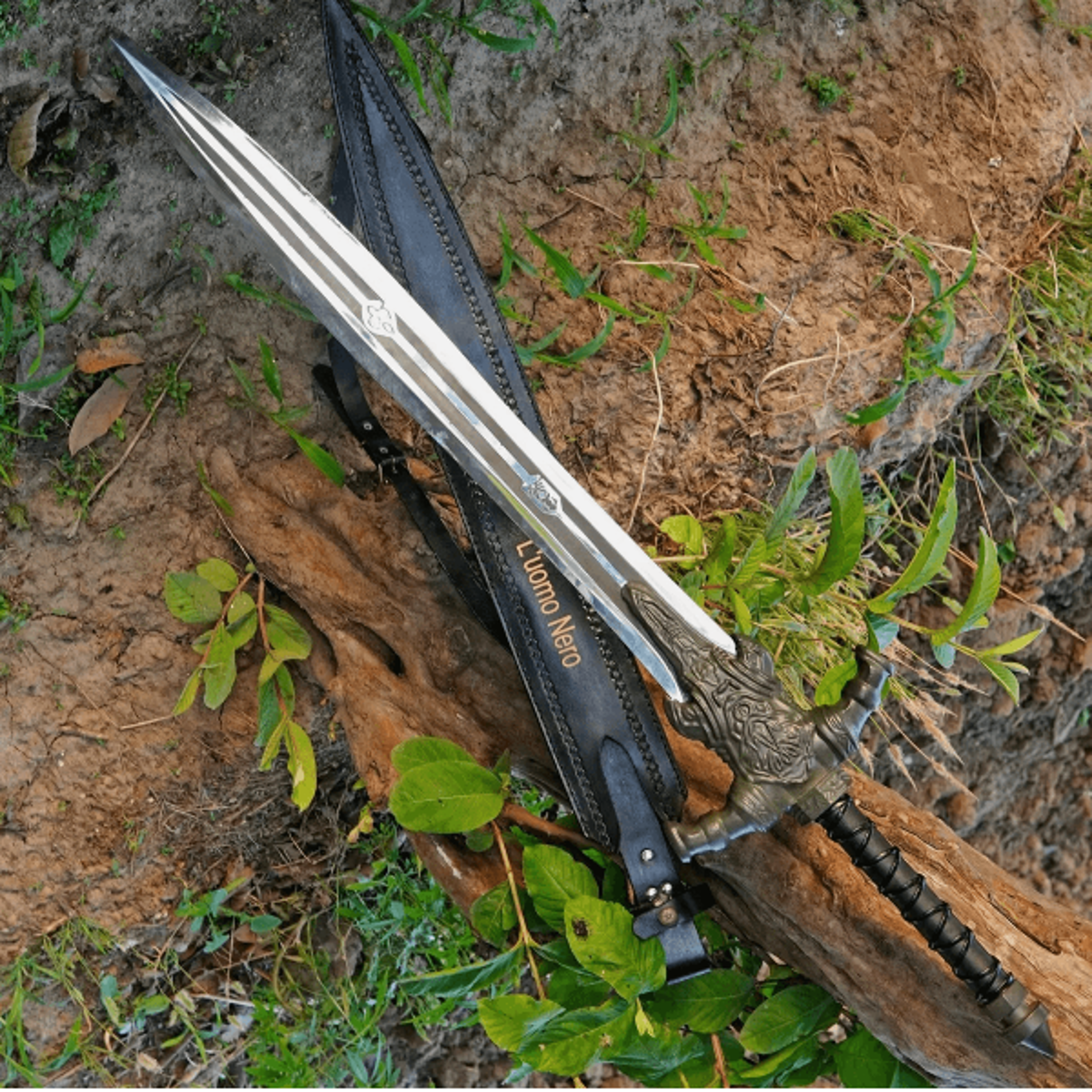 dark souls replica sword - stainless steel blade with leather sheath