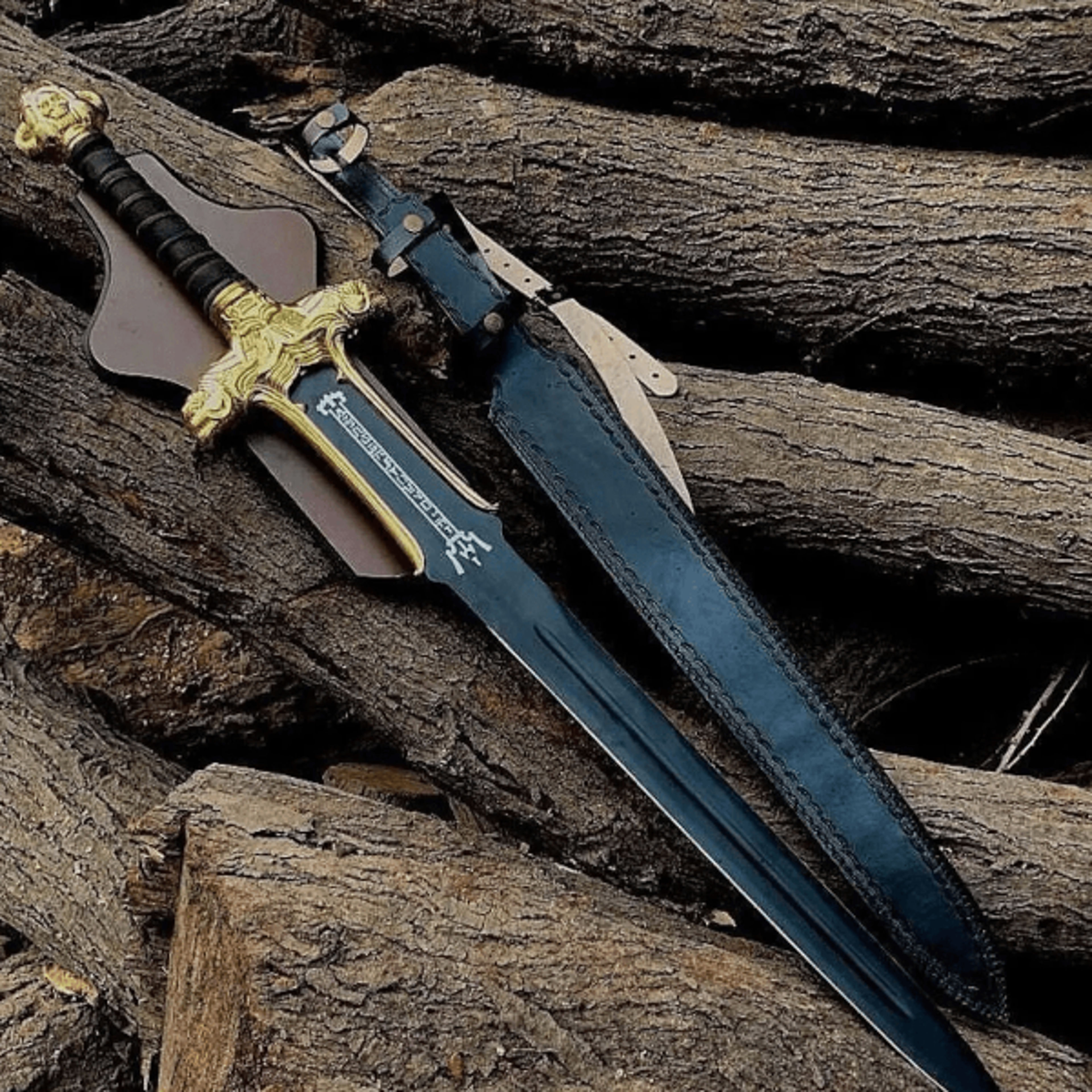 barbarian conan sword with decorative sheath - collector's edition
