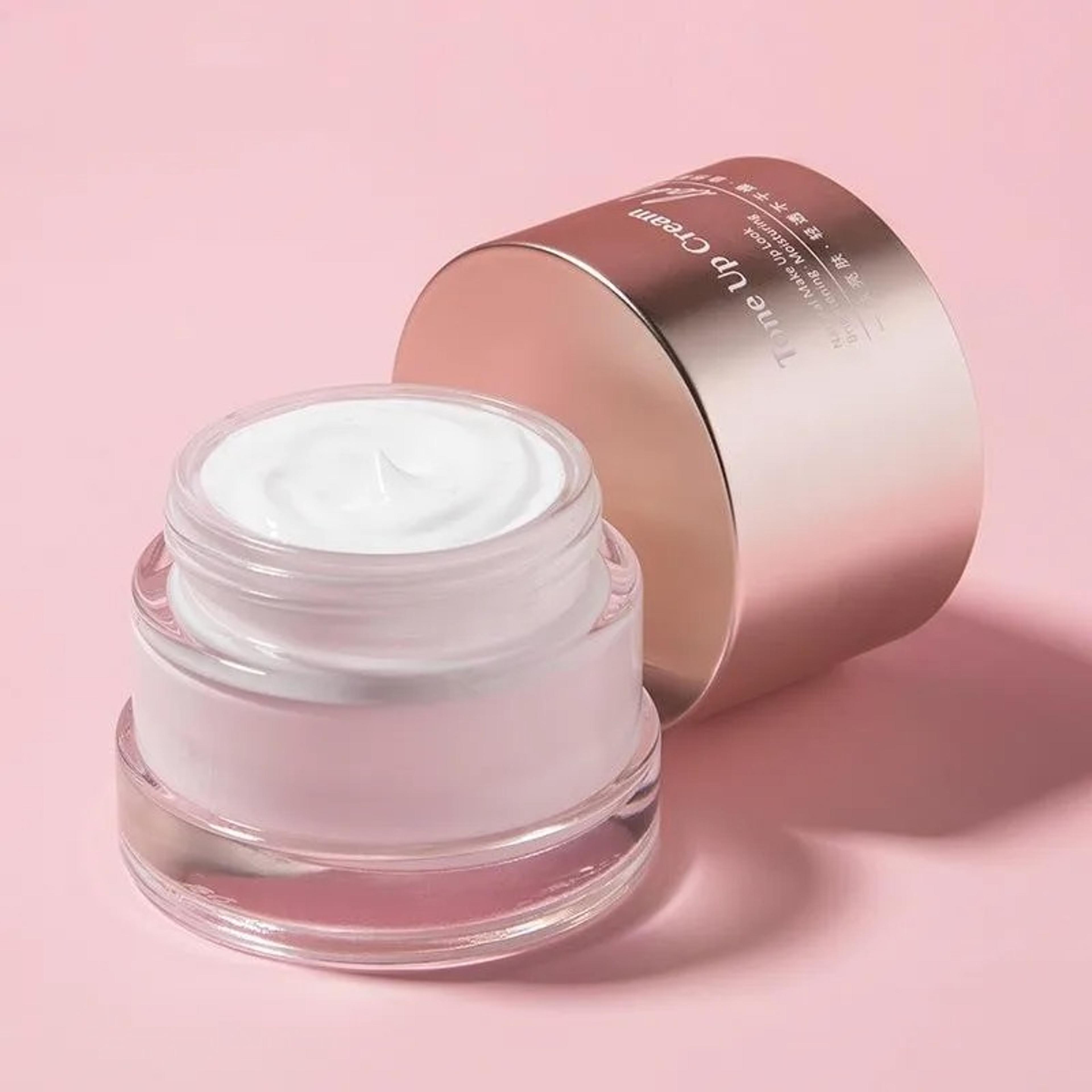 3-in-1 brightening cream