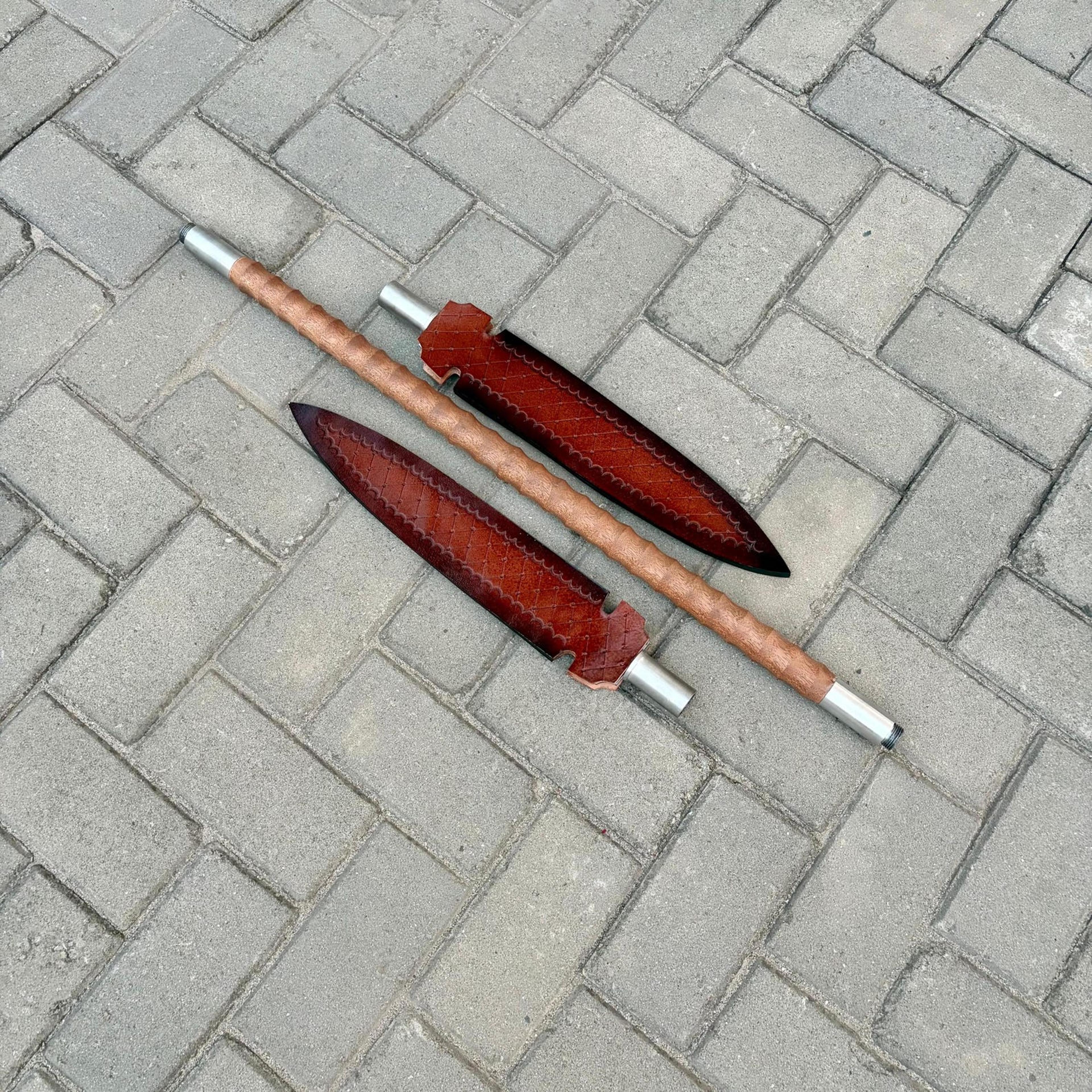 Authentic JapaneseStyle Naginata Double Blade Polearm Collectible For Cosplay And Fantasy Enth 1