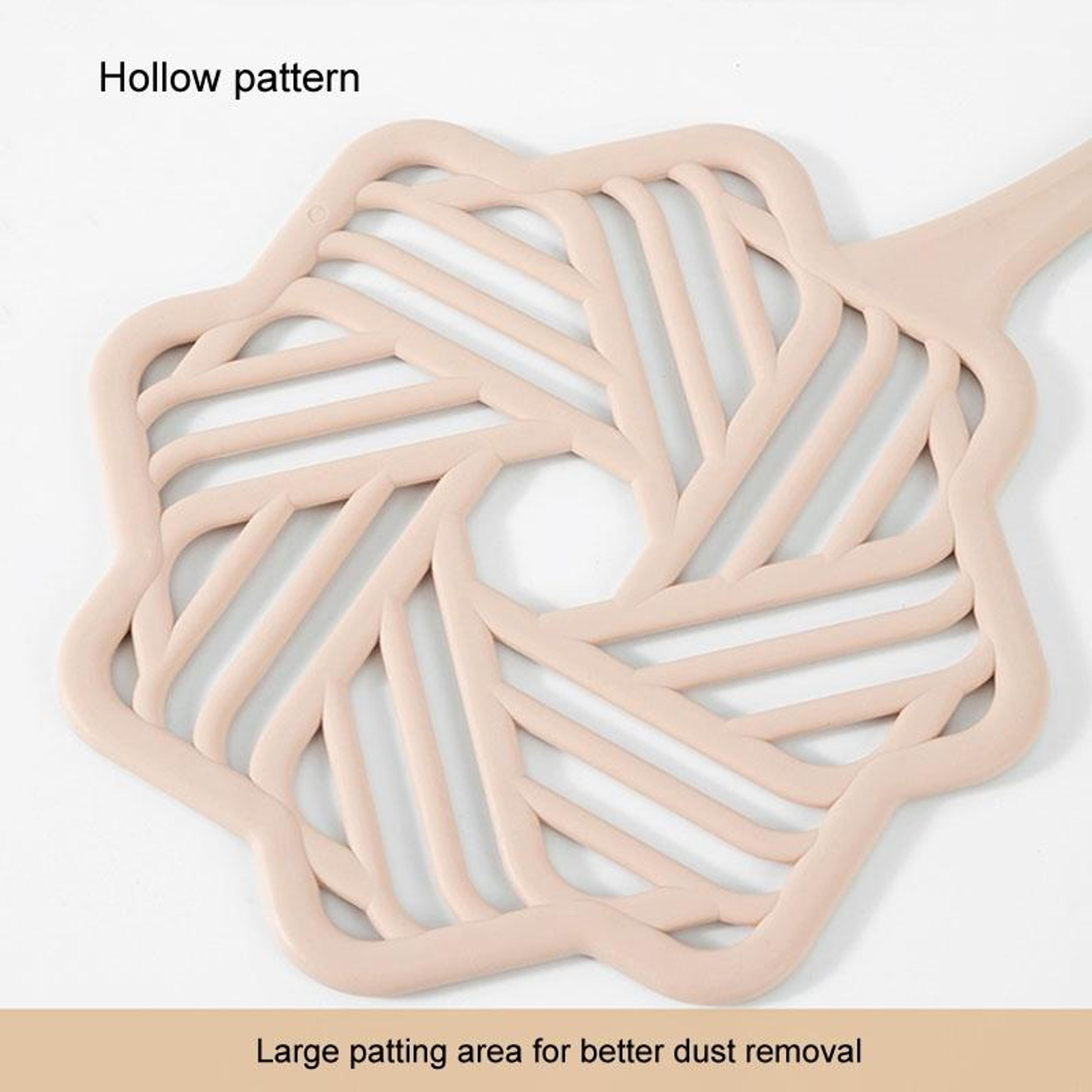 Large Quilt Beater Duvet Fluffer Plastic Dusting Paddle For Bedding Pillows And Blankets 4