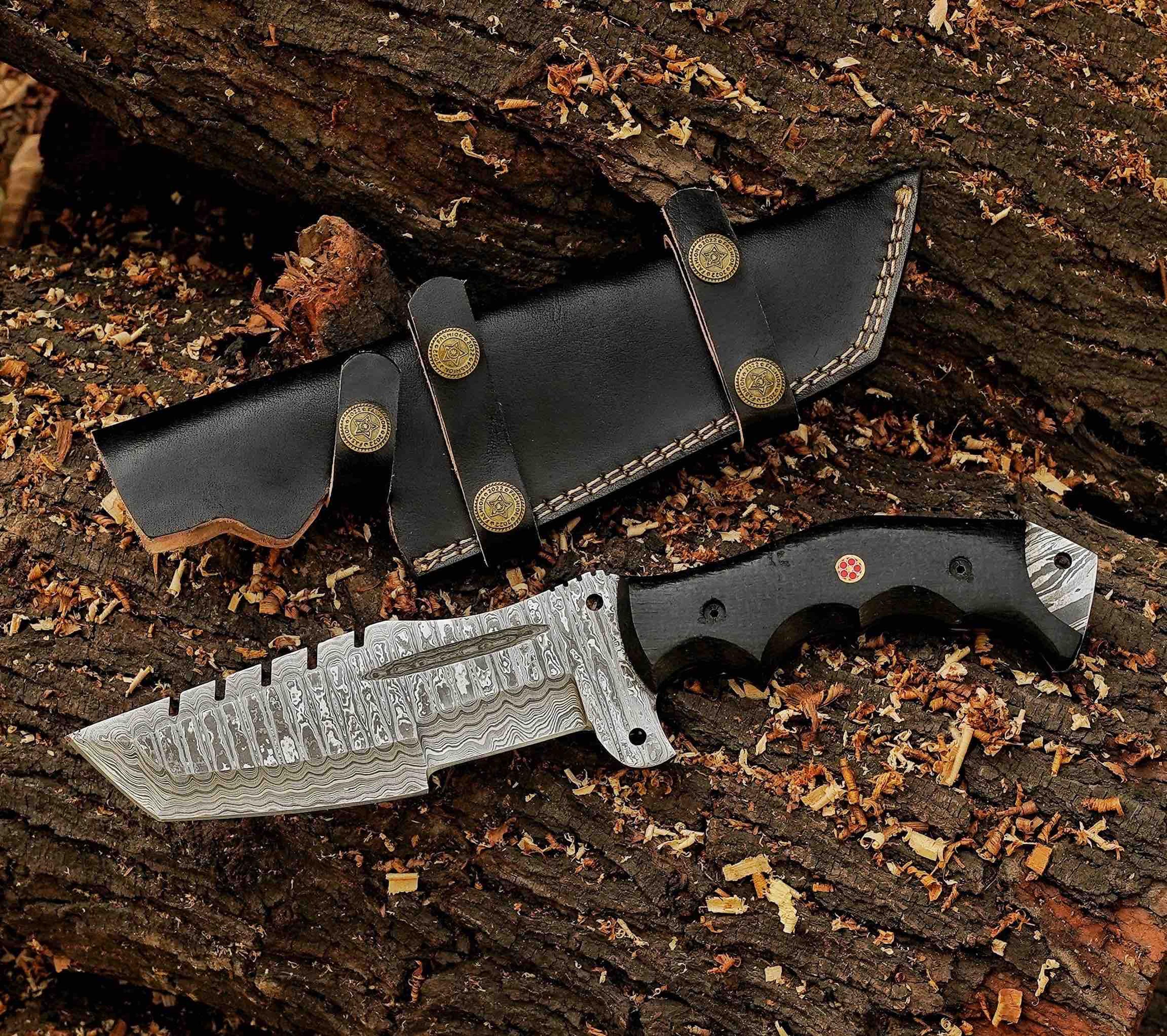 damascus tracker knife - premium personalized damascus steel hunting knife full tang black pakka wood handle leather
