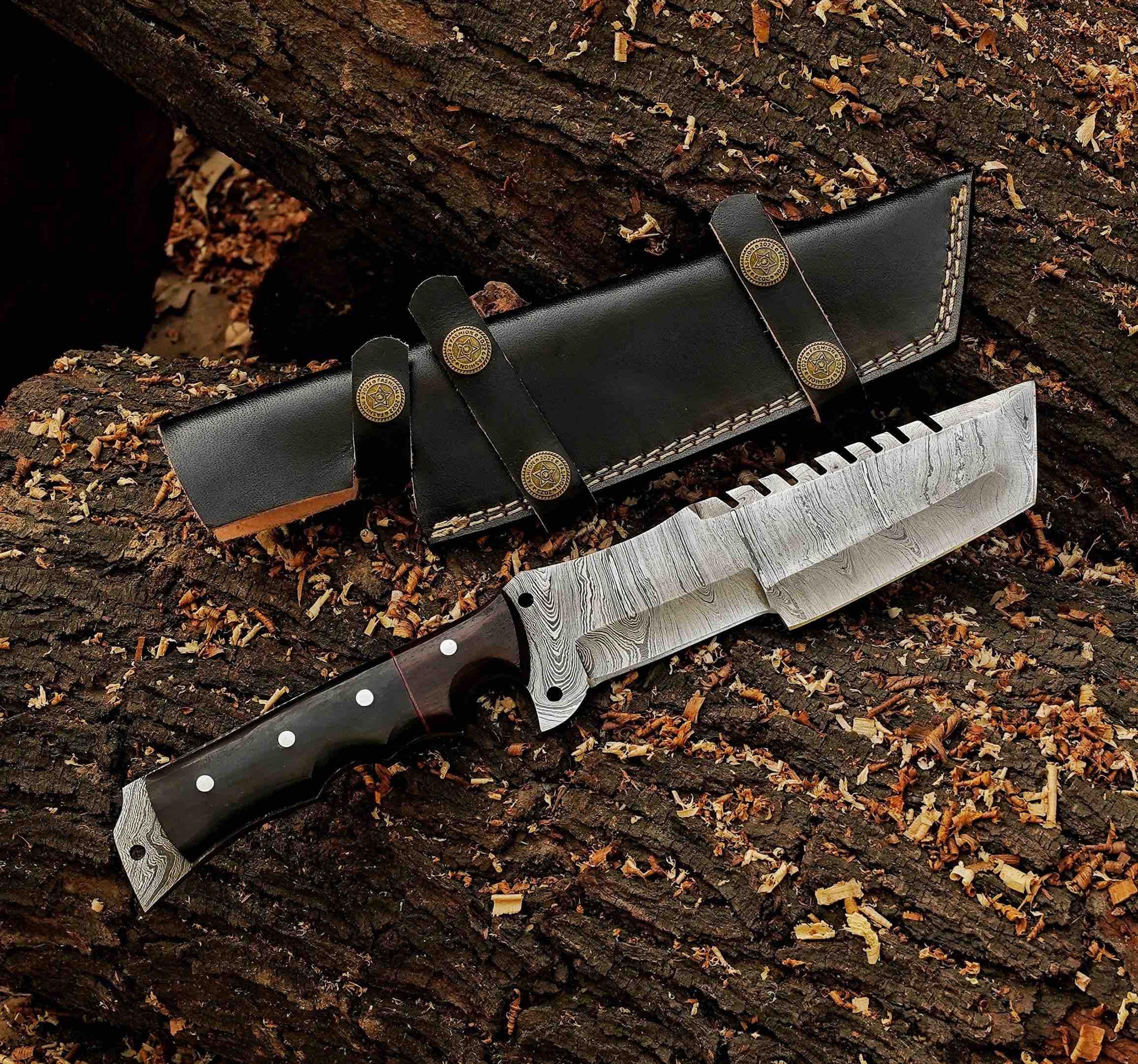 damascus tracker knife premium personalized damascus steel hunting knife full tang black pakka wood handle leather