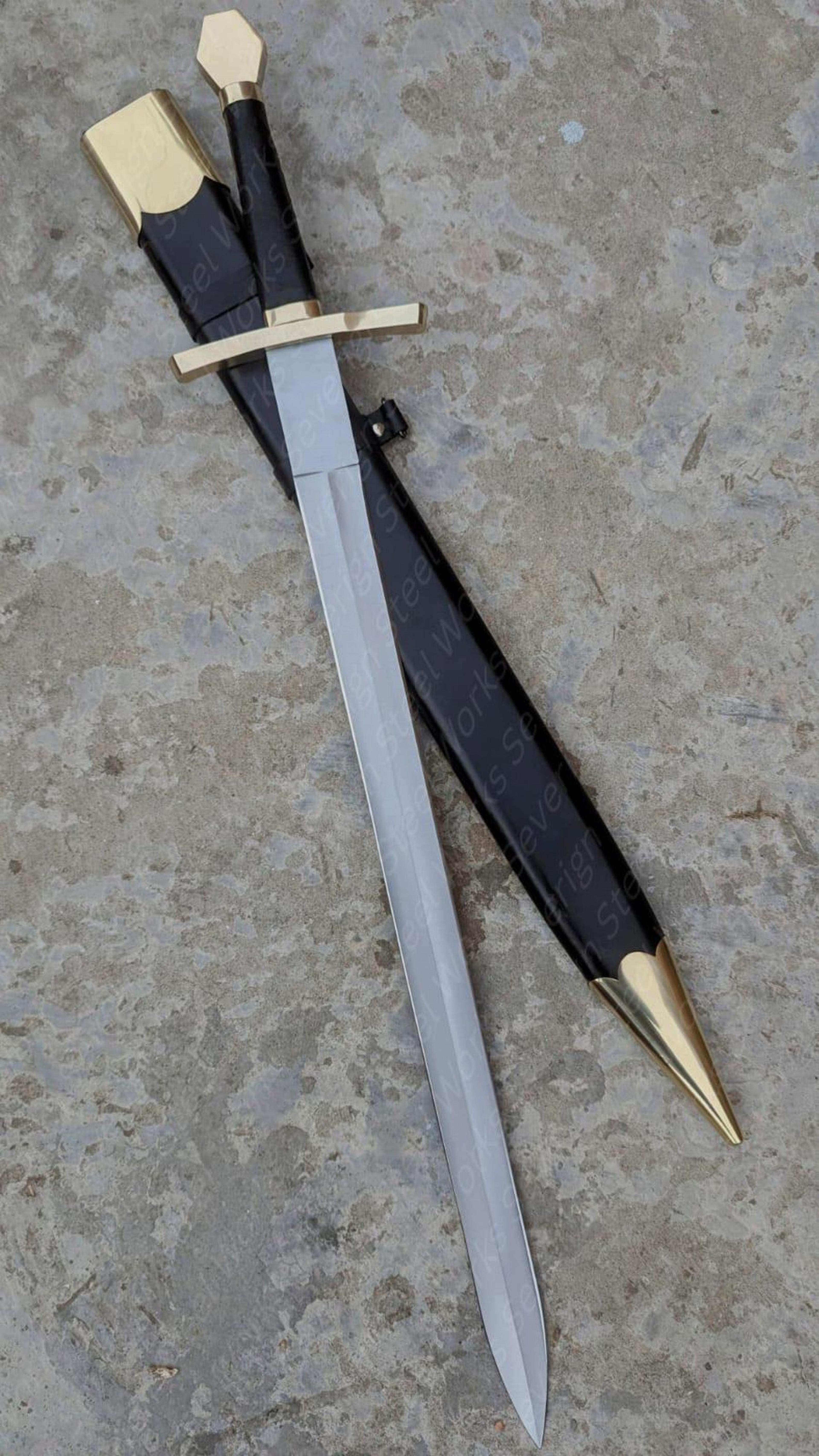 35 High Carbon Steel Hanwei Agincourt Medieval Collectible Historic Replica With Brass Accents 5