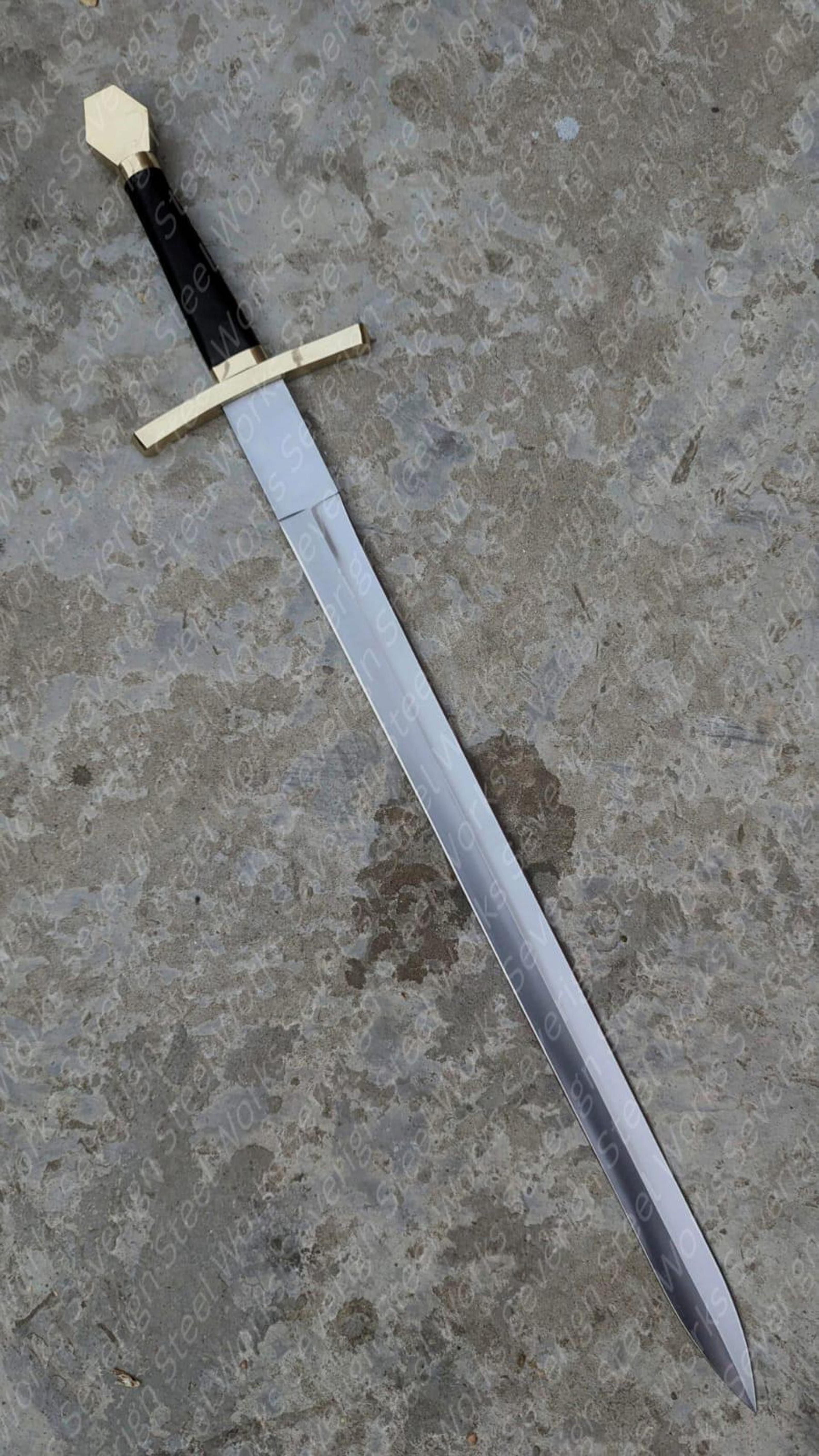35 High Carbon Steel Hanwei Agincourt Medieval Collectible Historic Replica With Brass Accents 9
