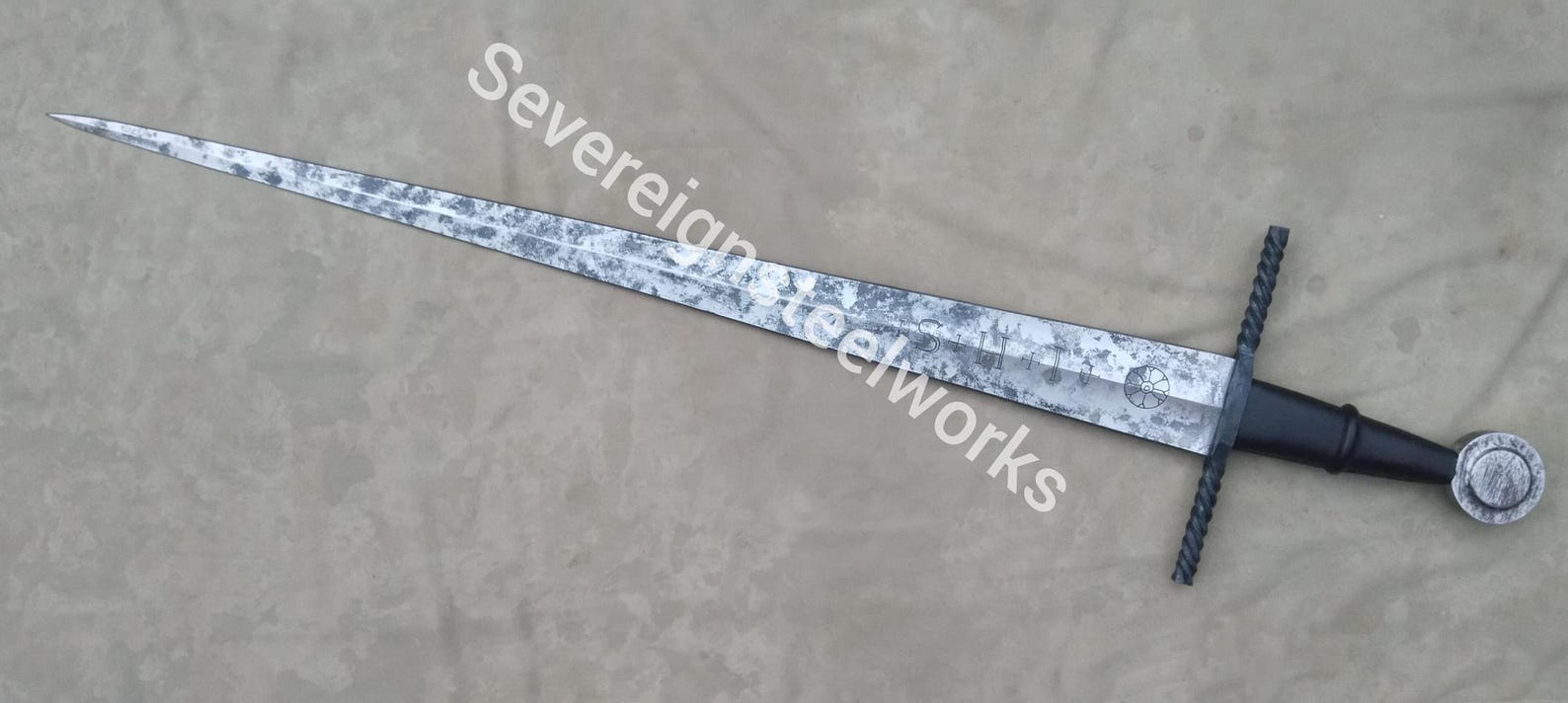 1060 Carbon Steel Knight Replica 15th Century Italian Inspired Collectible Sword For Cosplay F 5