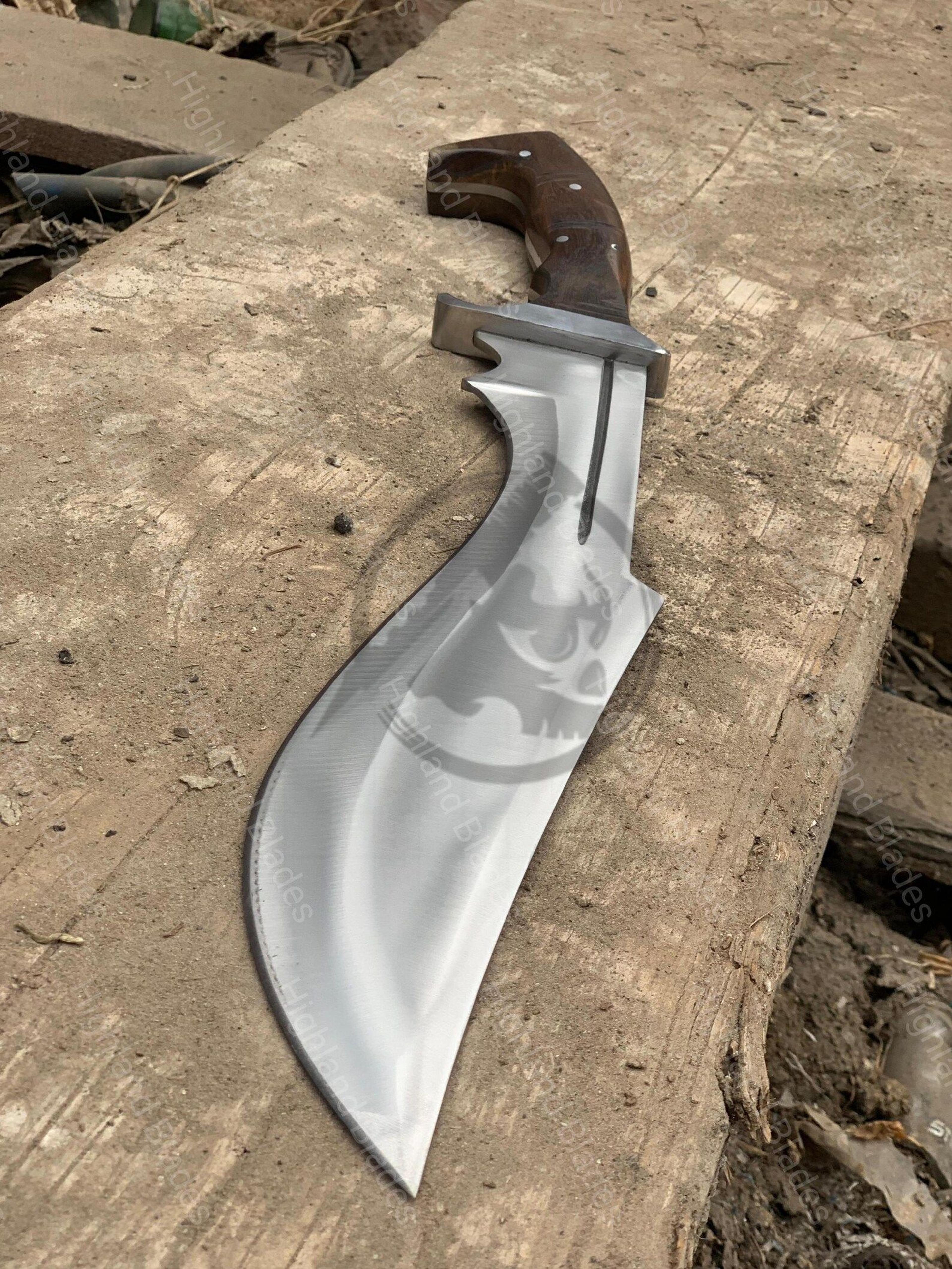 Handmade D2 Steel Royal Knight Dagger With Leather Sheath Elegant BlackCoated Blade Rosewood 2