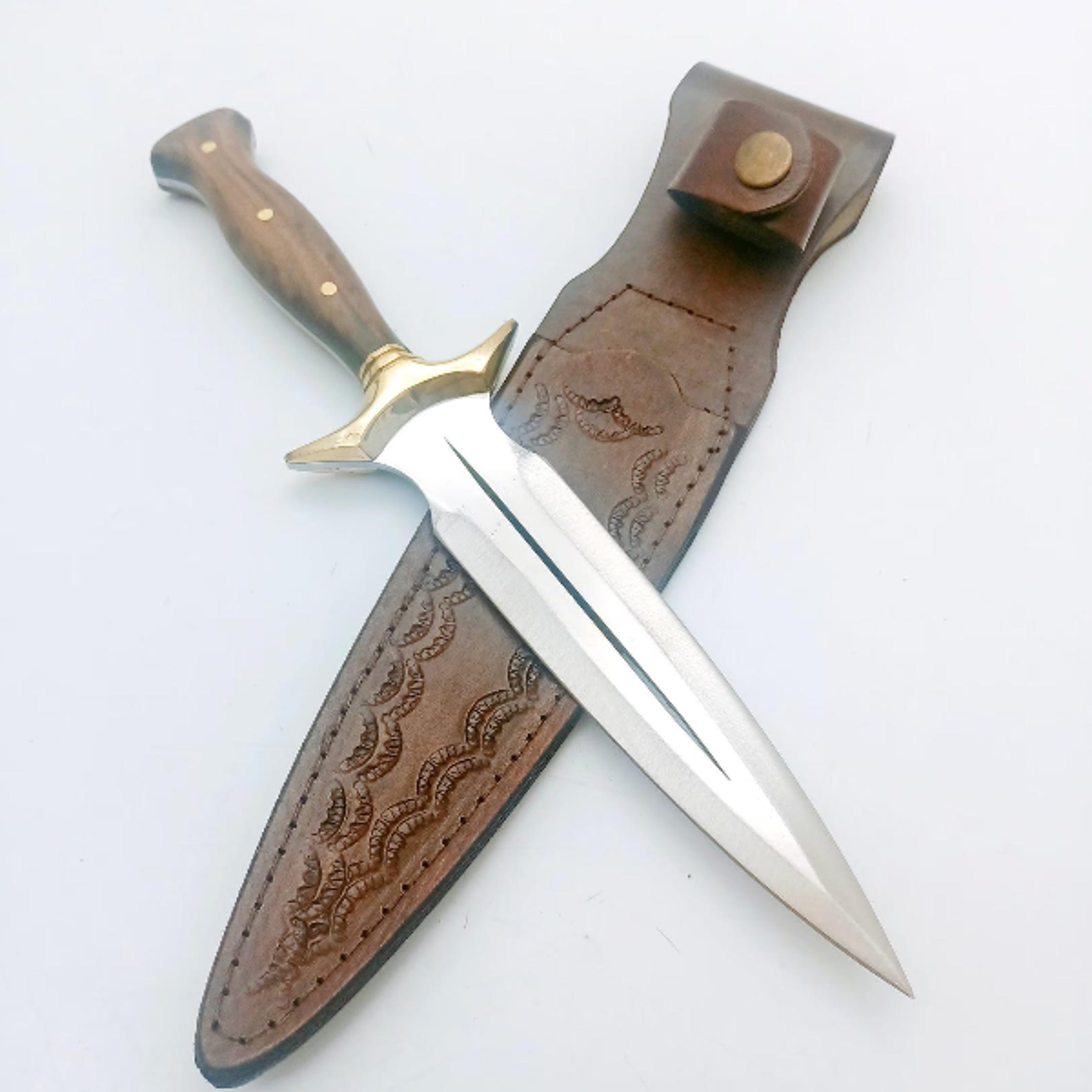 premium personalized machete knife with walnut handle ideal for outdoor adventures and unique gifts