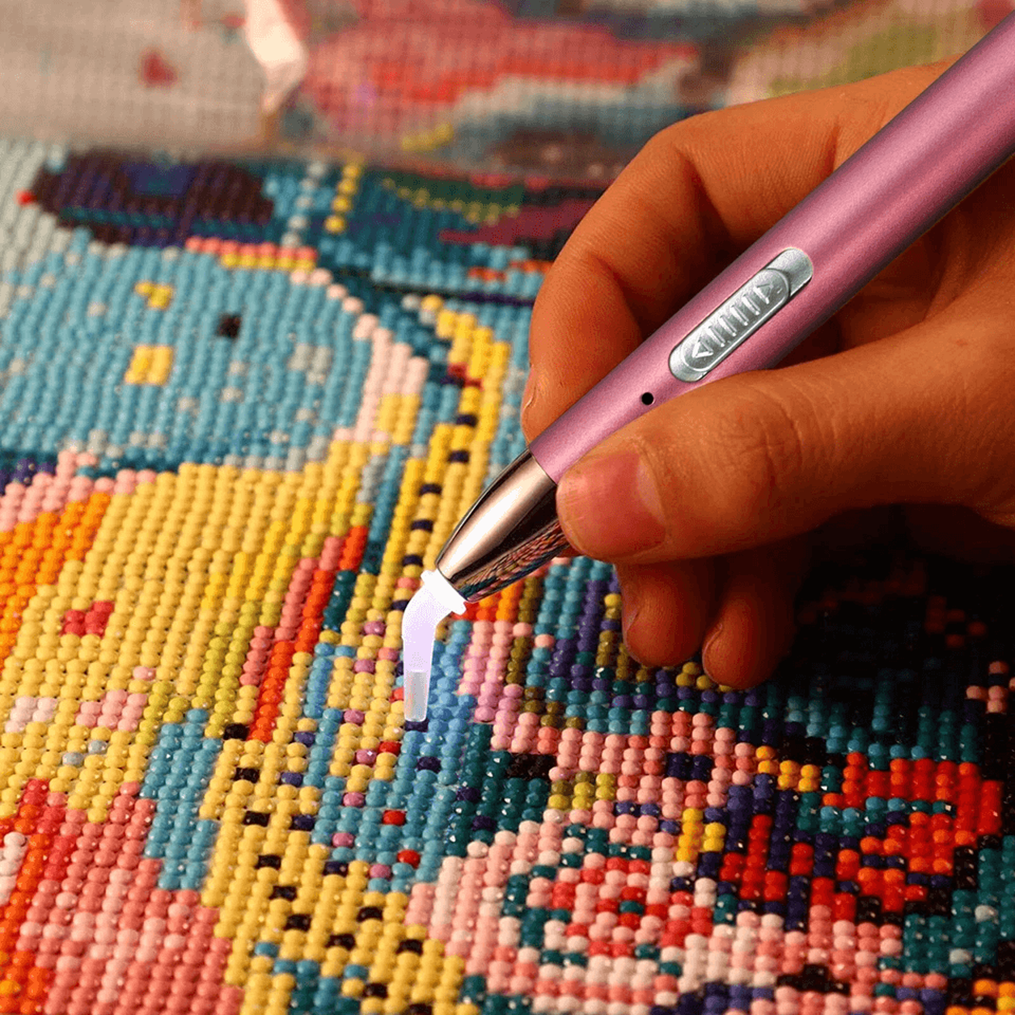 diamond painting drill pen with led light, usb rechargeable diy embroidery tool with 5 replaceable heads