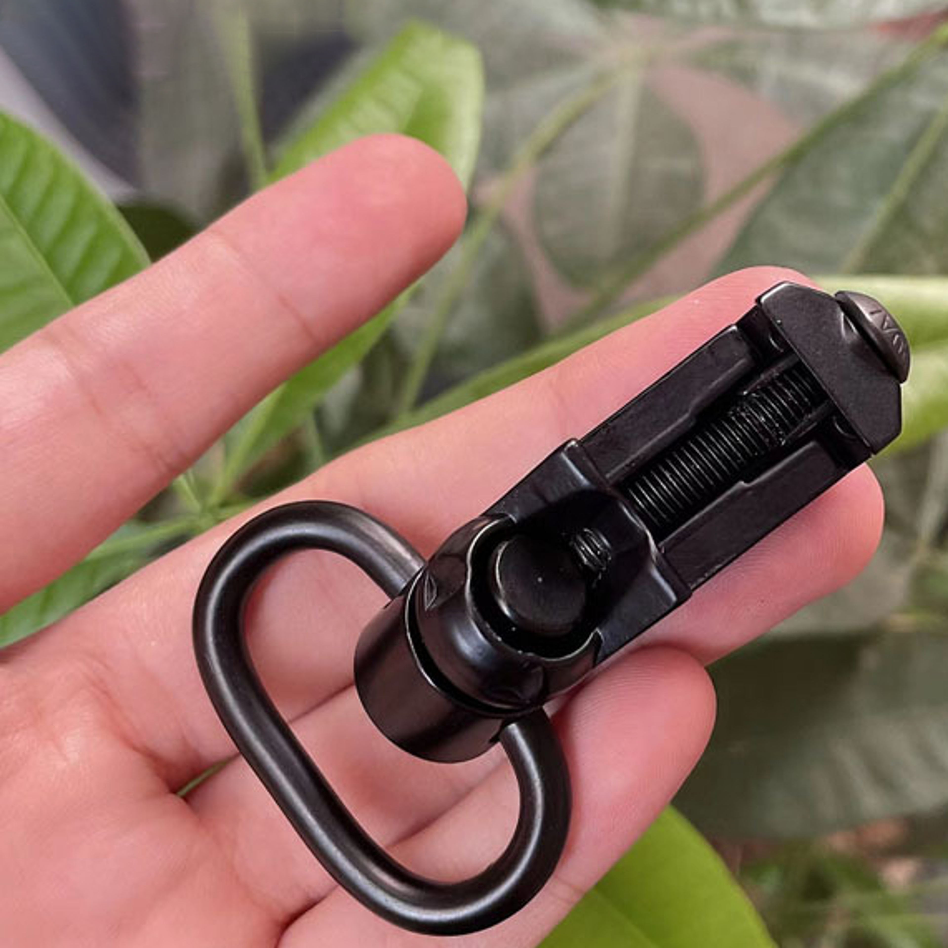qd sling swivel picatinny rail mount, heavy-duty metal strap buckle for mlok rail gun accessories