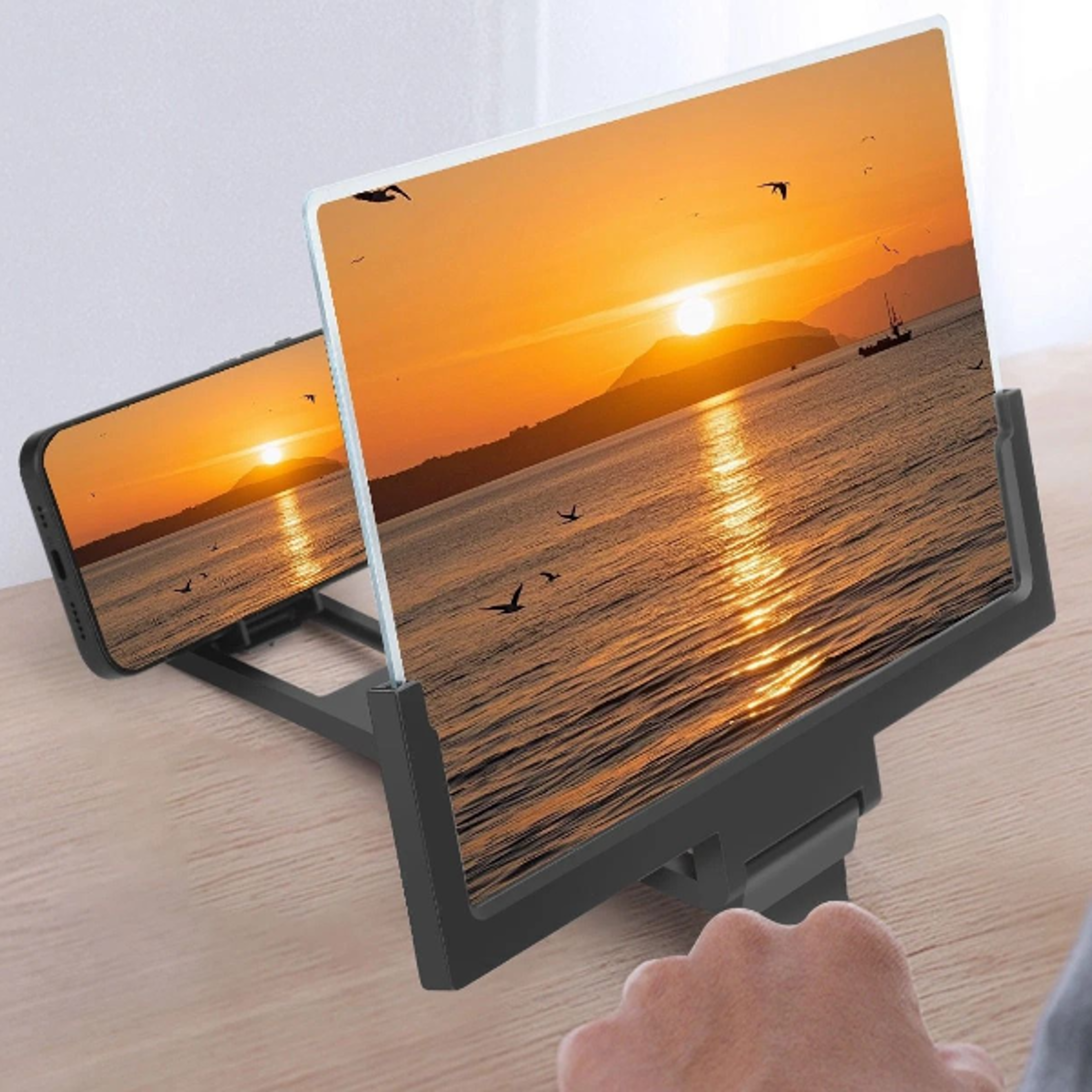 portable phone screen amplifier with magnification and adjustable bracket