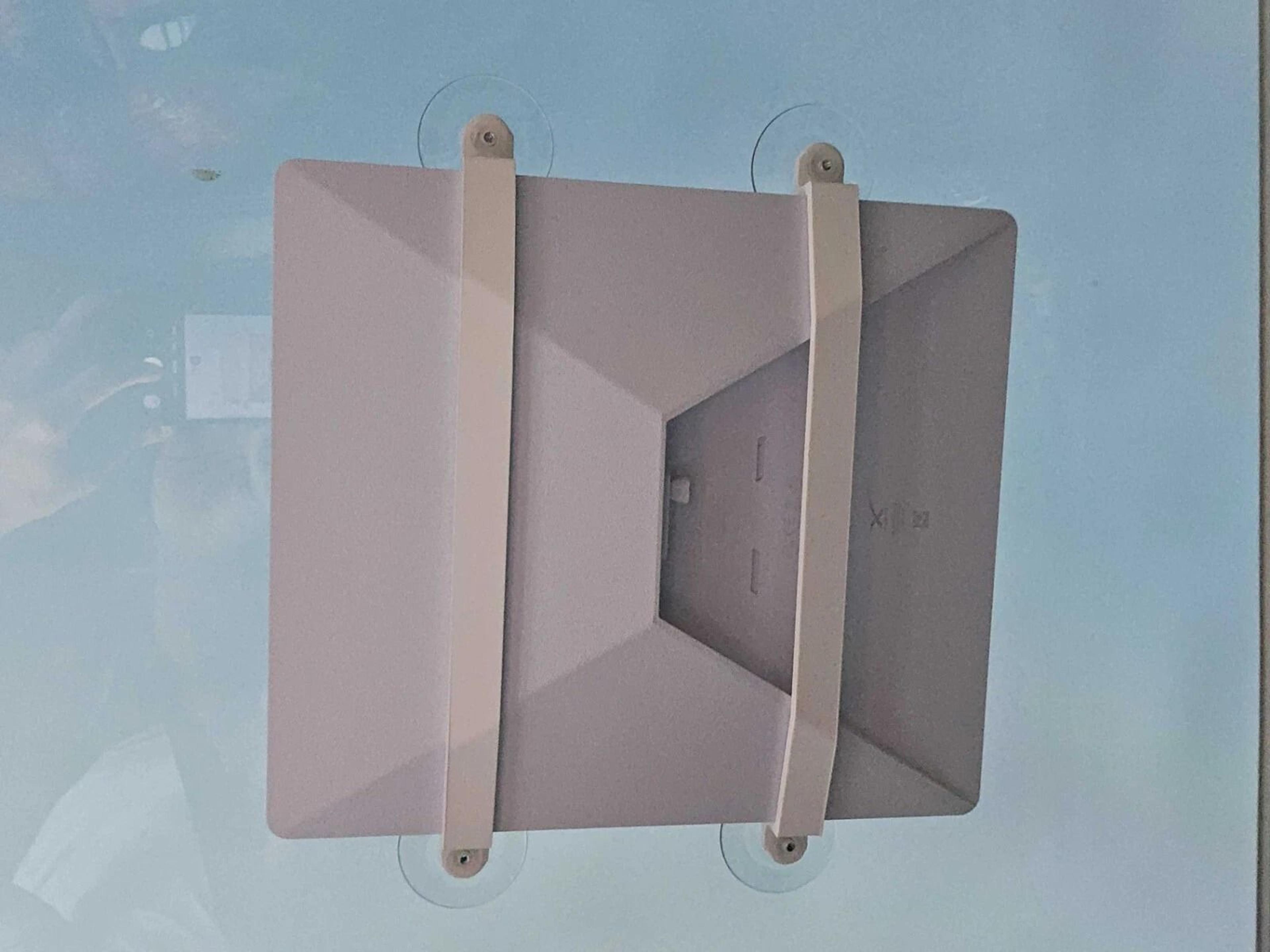 Low Profile Mini Suction Cup Mount For Car Sunroof And Window Glass 5