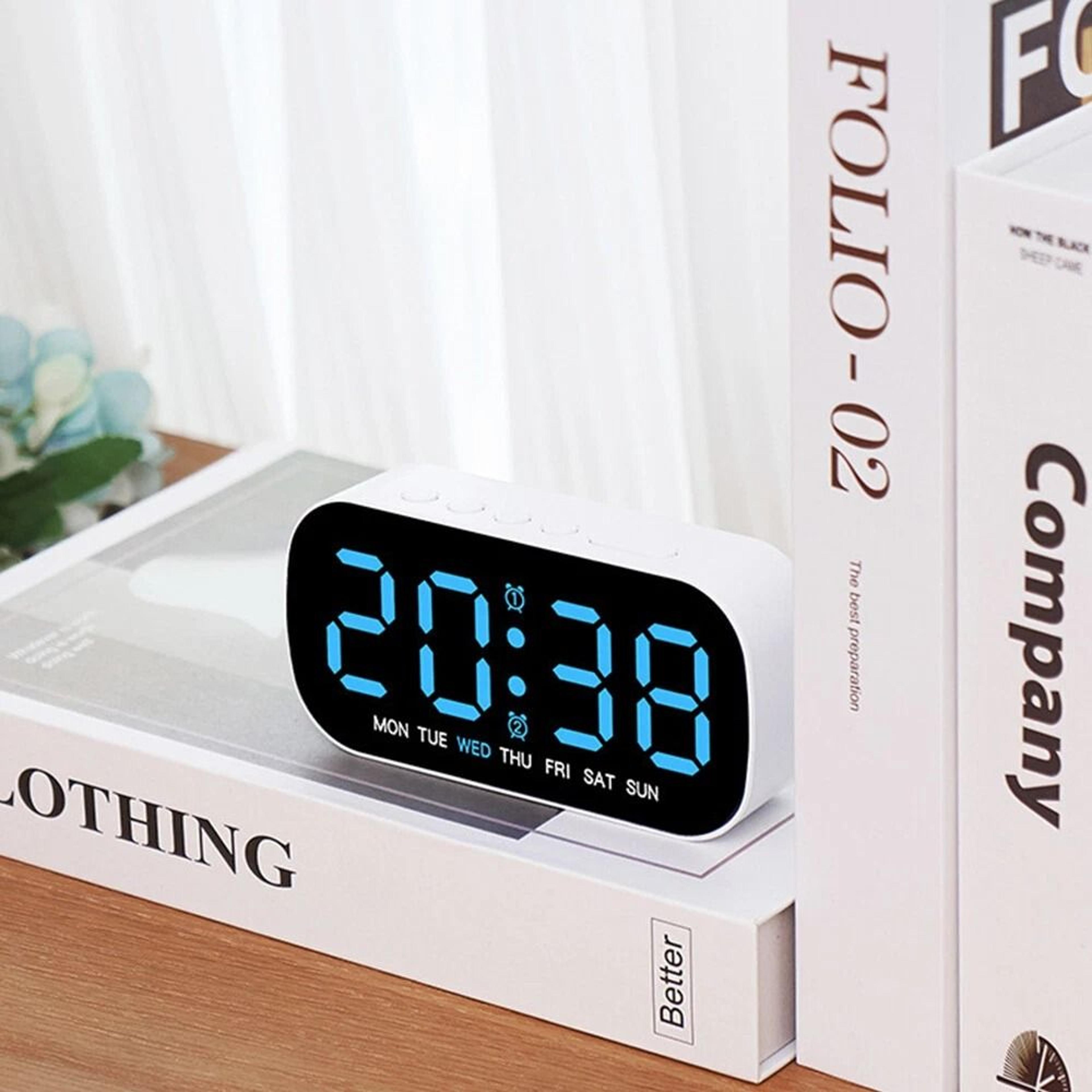 large display digital alarm clock with battery backup and dual alarm