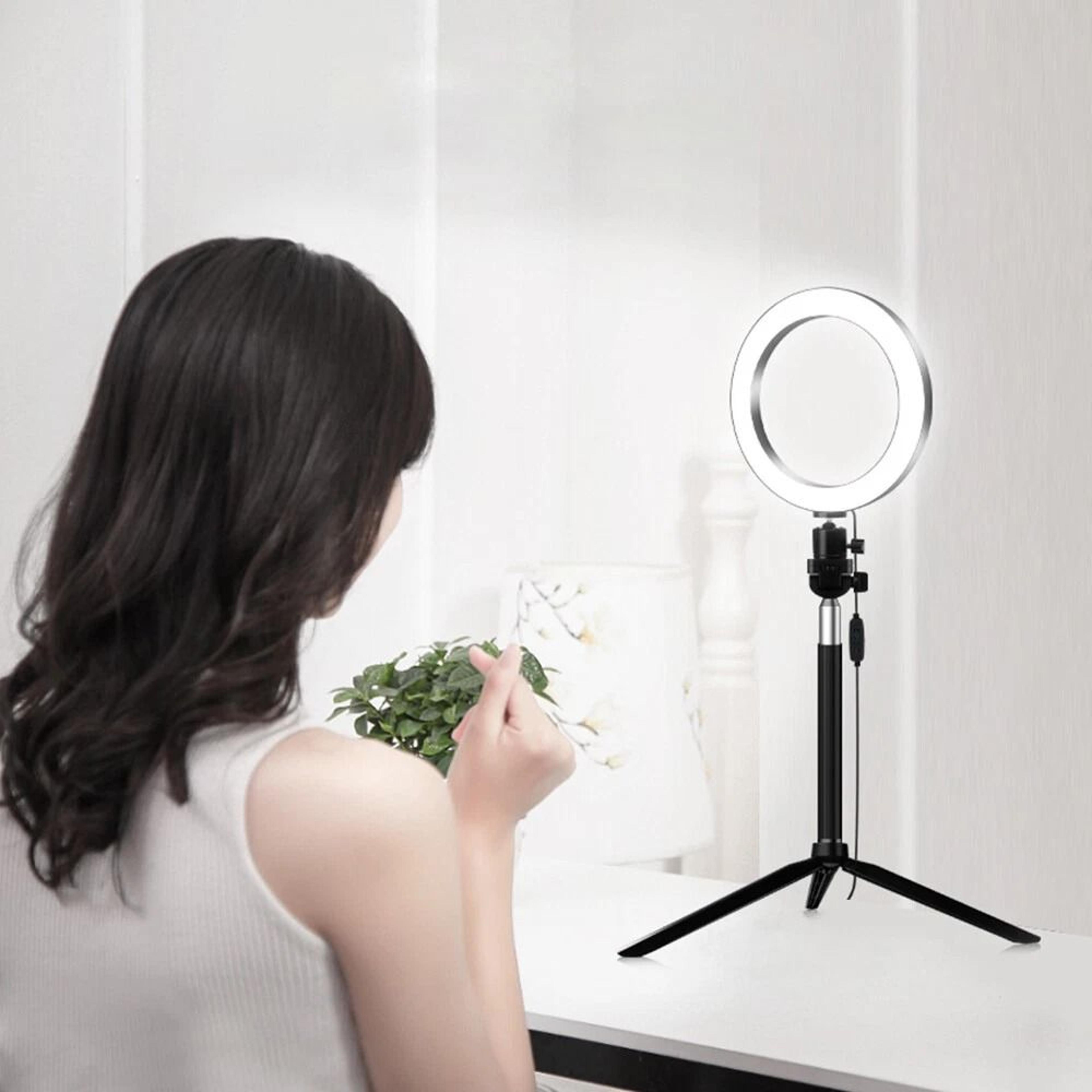 dimmable led ring light with tripod stand for video, live streaming and selfies