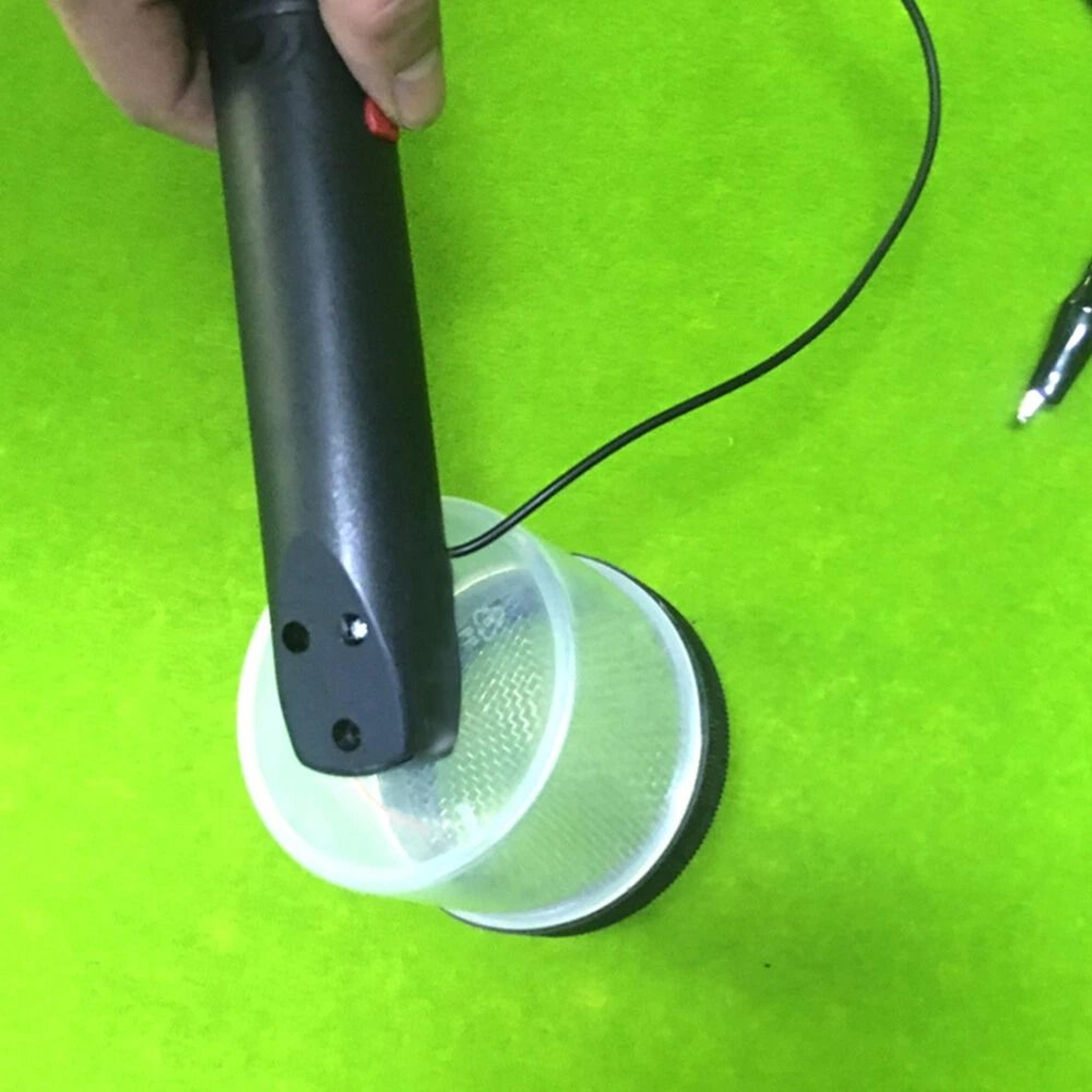 pro level scenery static grass applicator & flocking machine for realistic model terrain