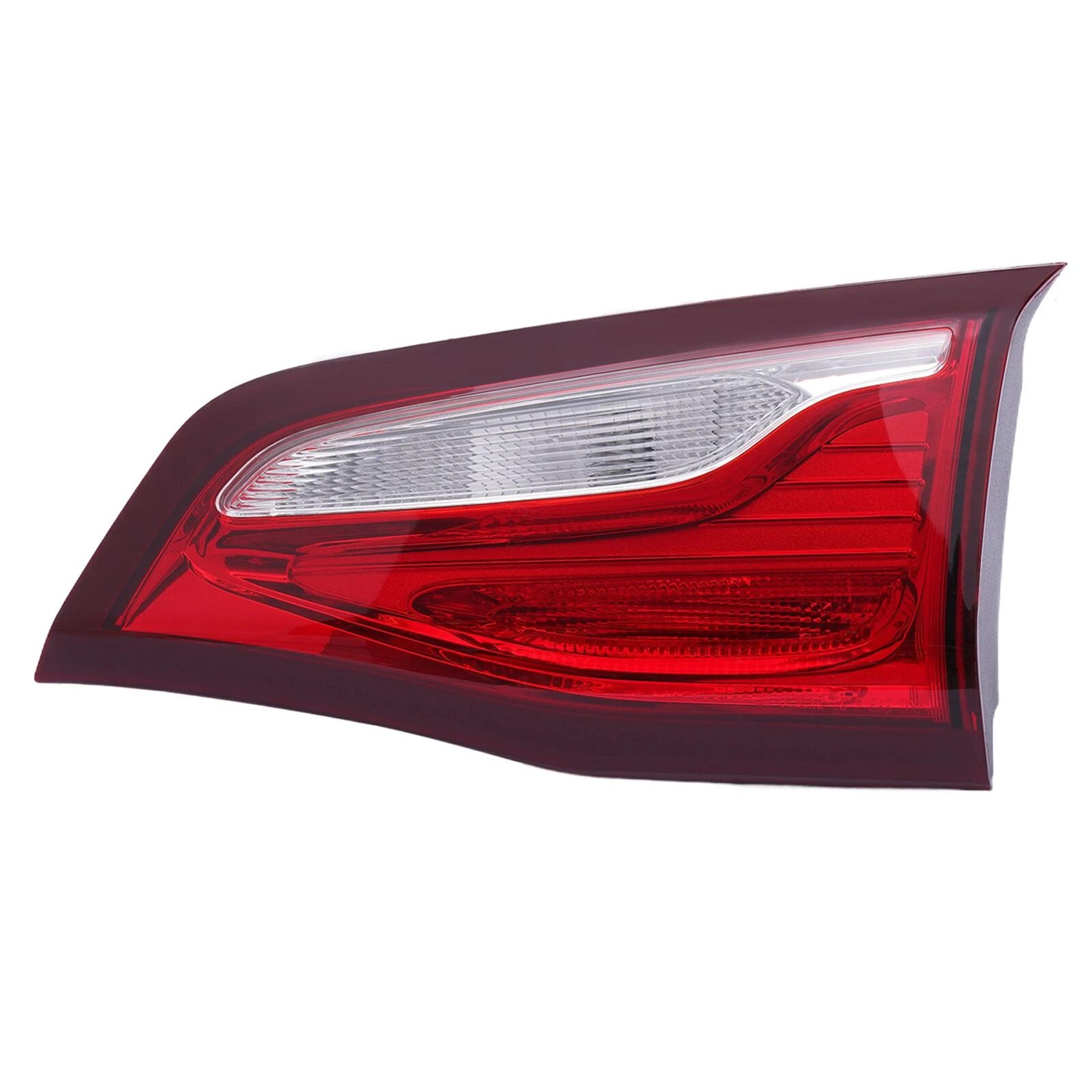 Chevy Equinox Passenger Inner Tail Light Rear Brake Lamp 8