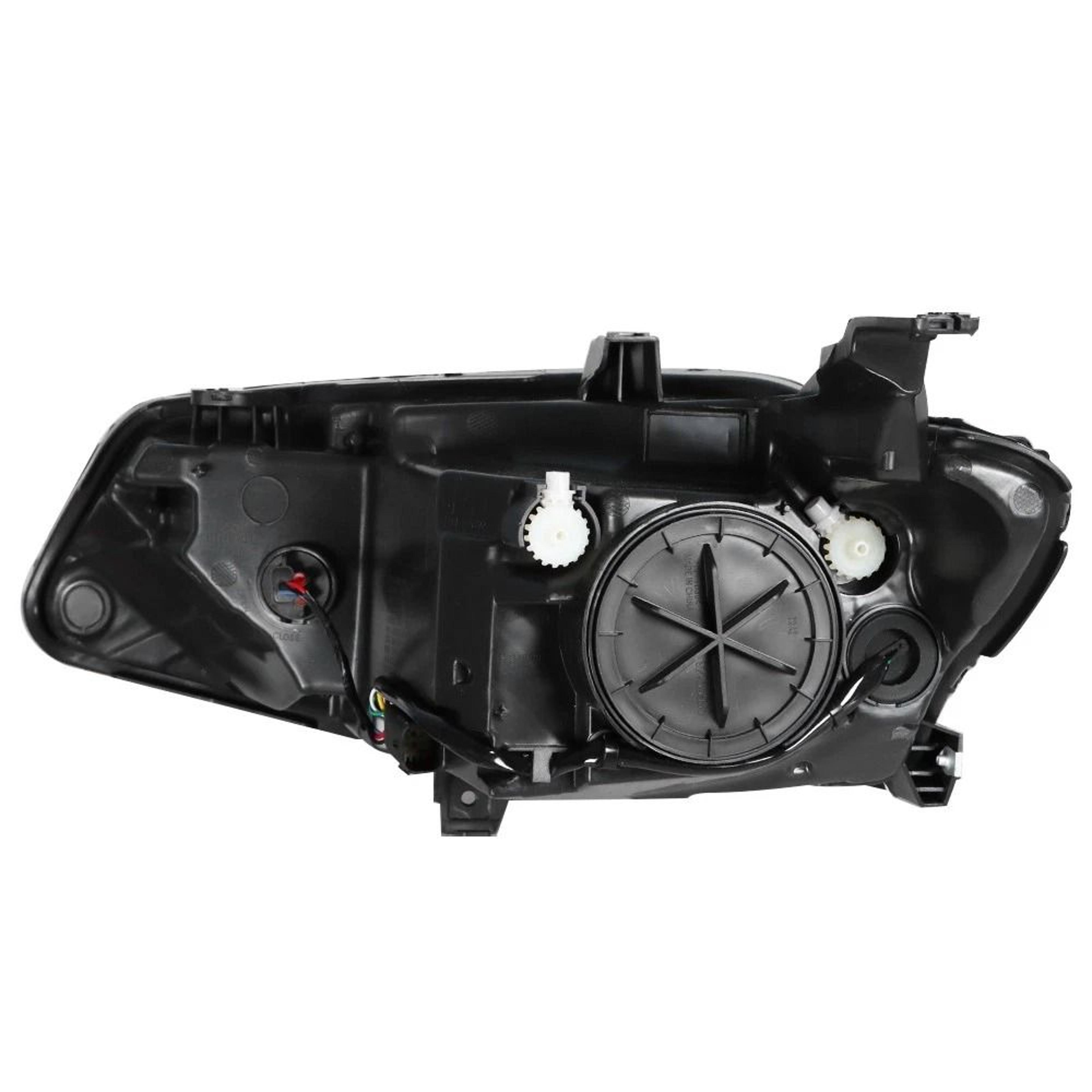 Premium Passenger Side Chevy Malibu Headlight Assembly Halogen Replacement Lens 3