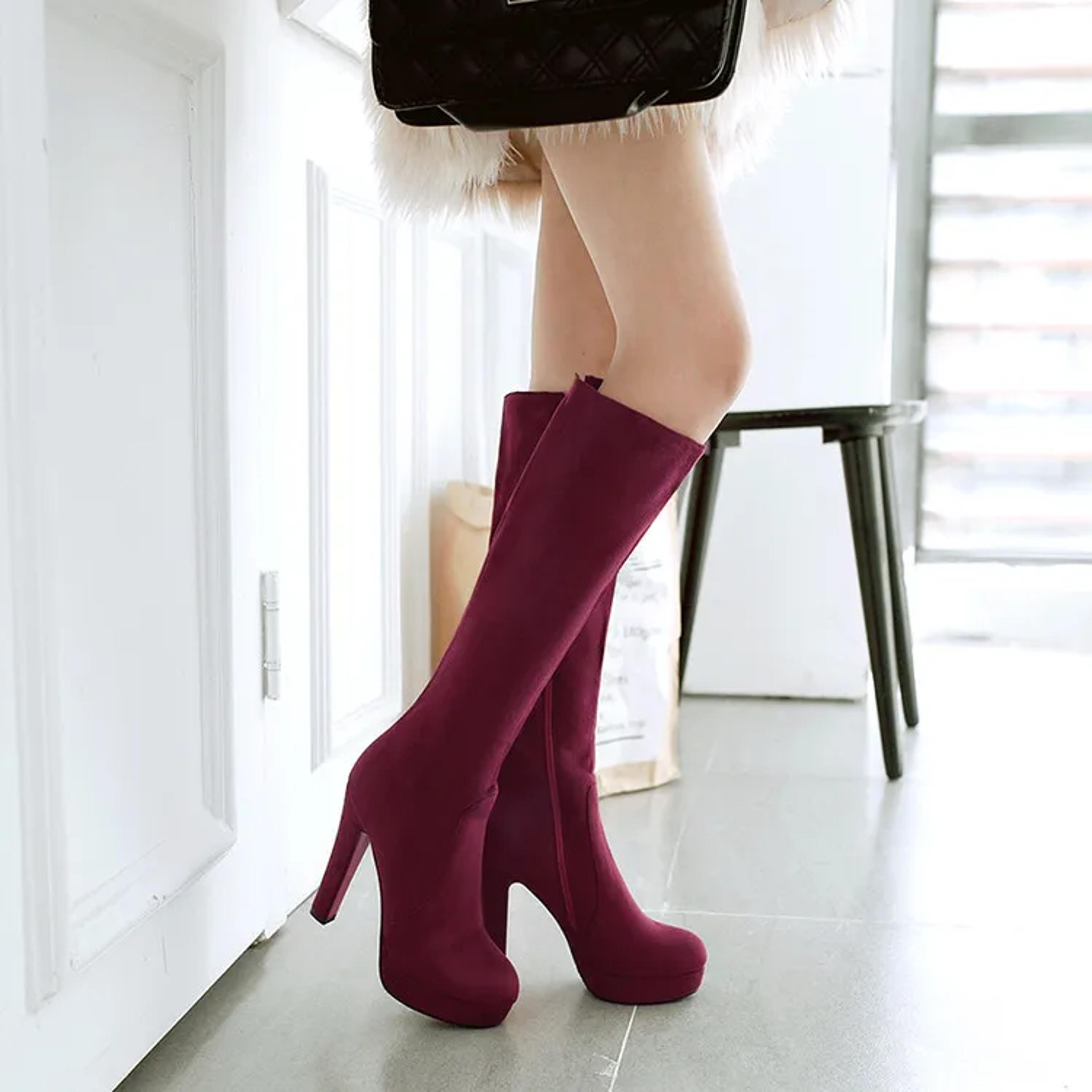 Womens Knee High Platform Boots With Square Heels And Zipper Closure 6