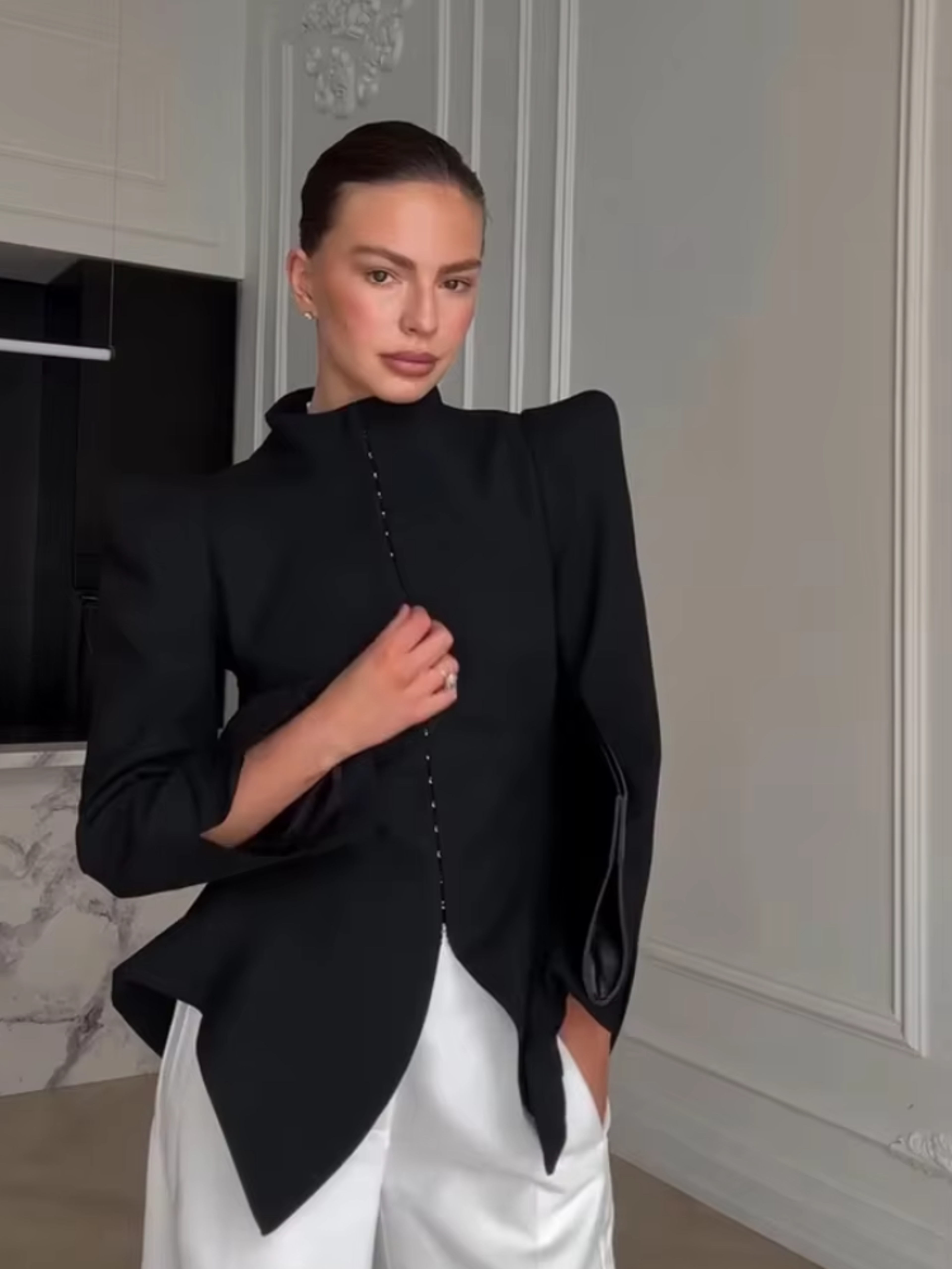 Womens Stand Collar Jacket With Padded Shoulders And Button Closure 3