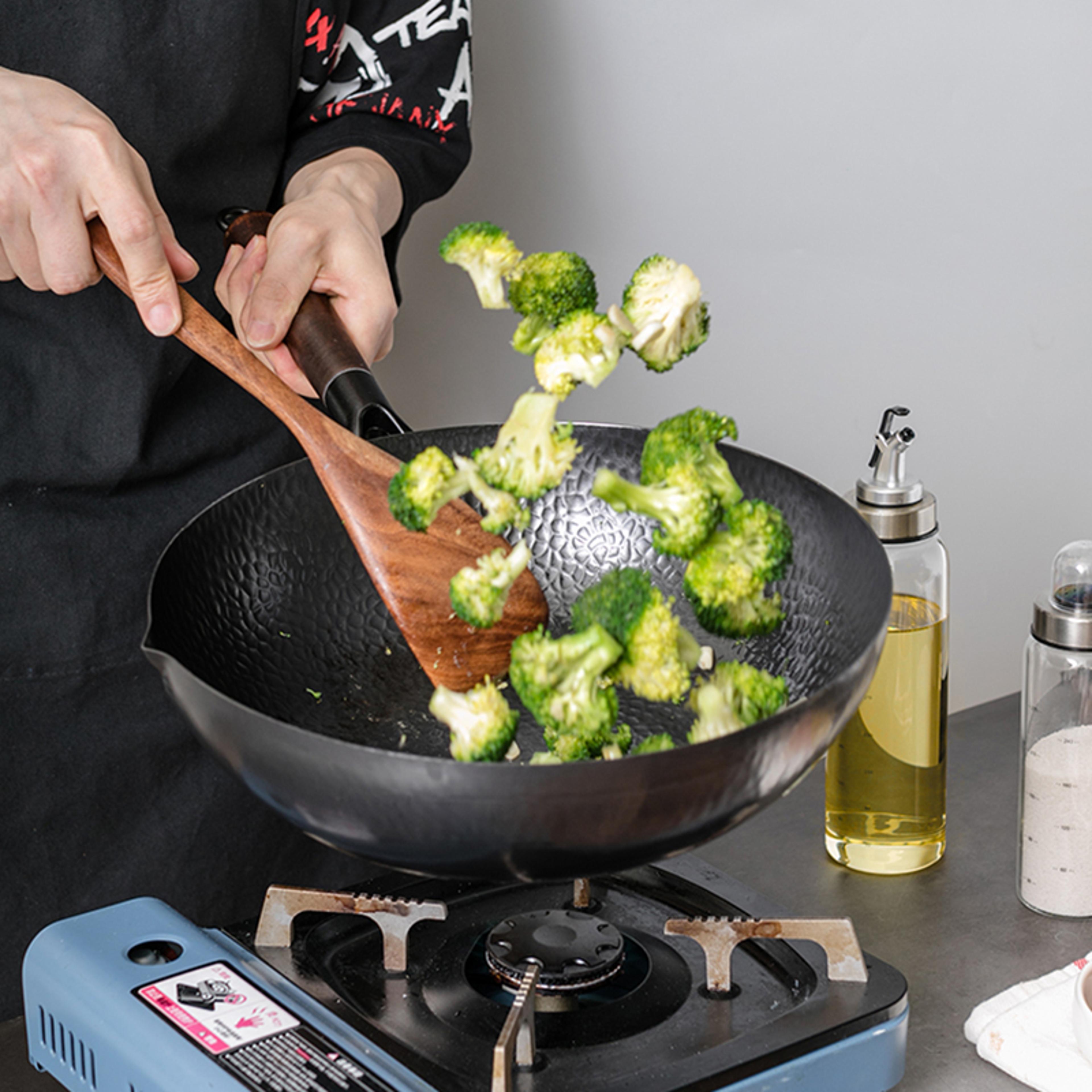 Pure Iron Wok Cast Iron Pan Noncoated Pot Gas And Induction Cooker Wok Cookware Pan For Home Cookin 2