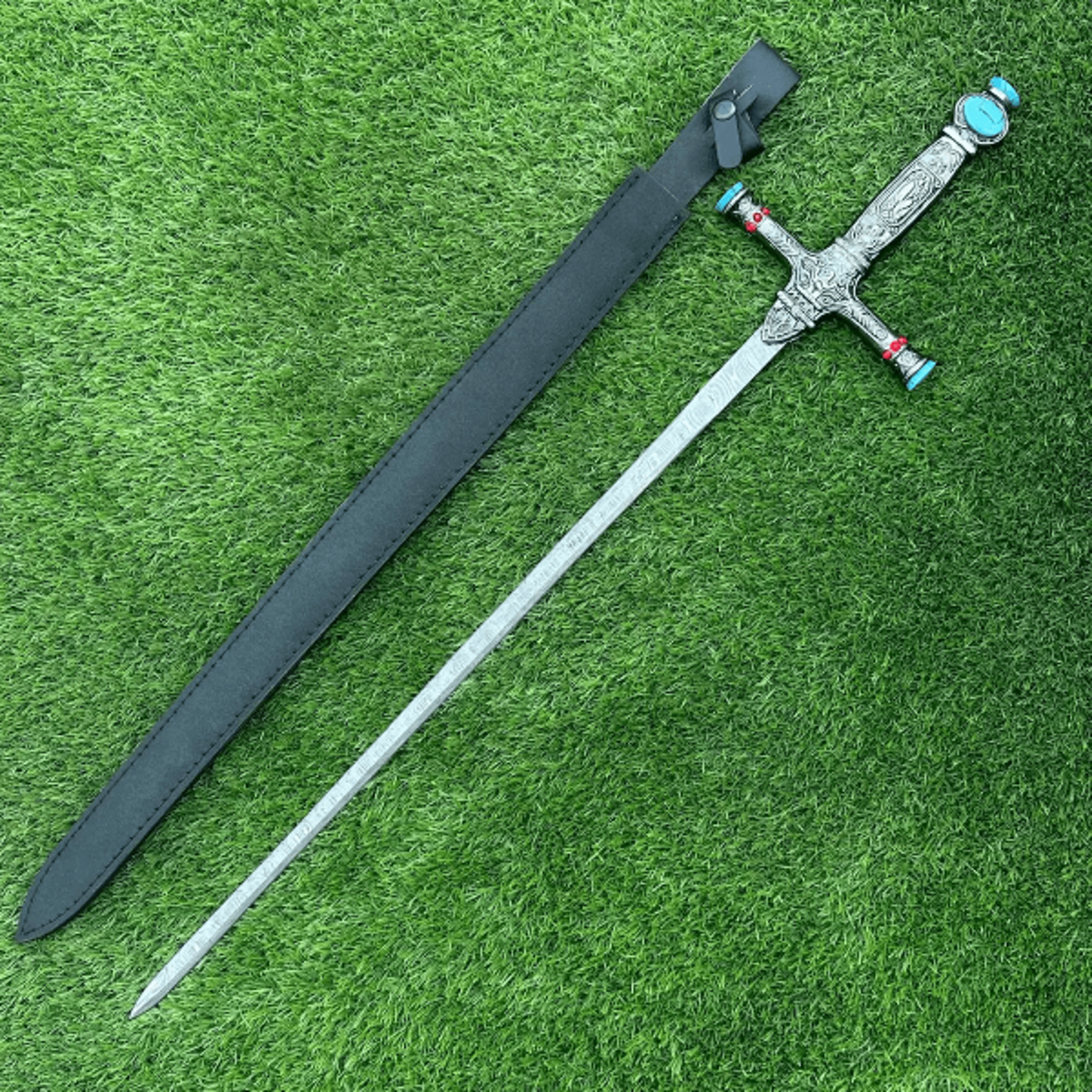 hand forged scottish claymore sword - 32" damascus steel, ornate handle, medieval weapon