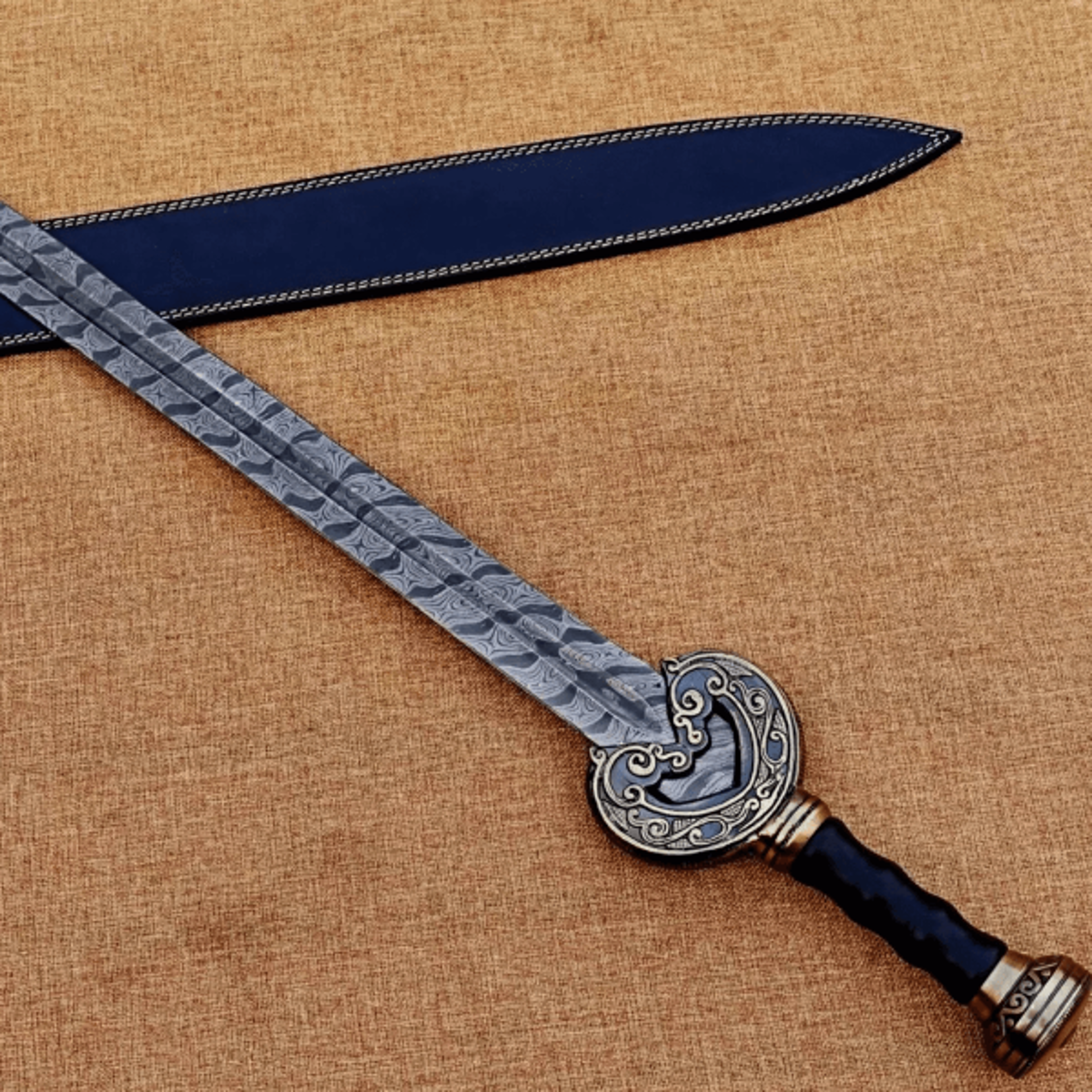king theoden herugrim sword - hand forged damascus steel viking sword with leather