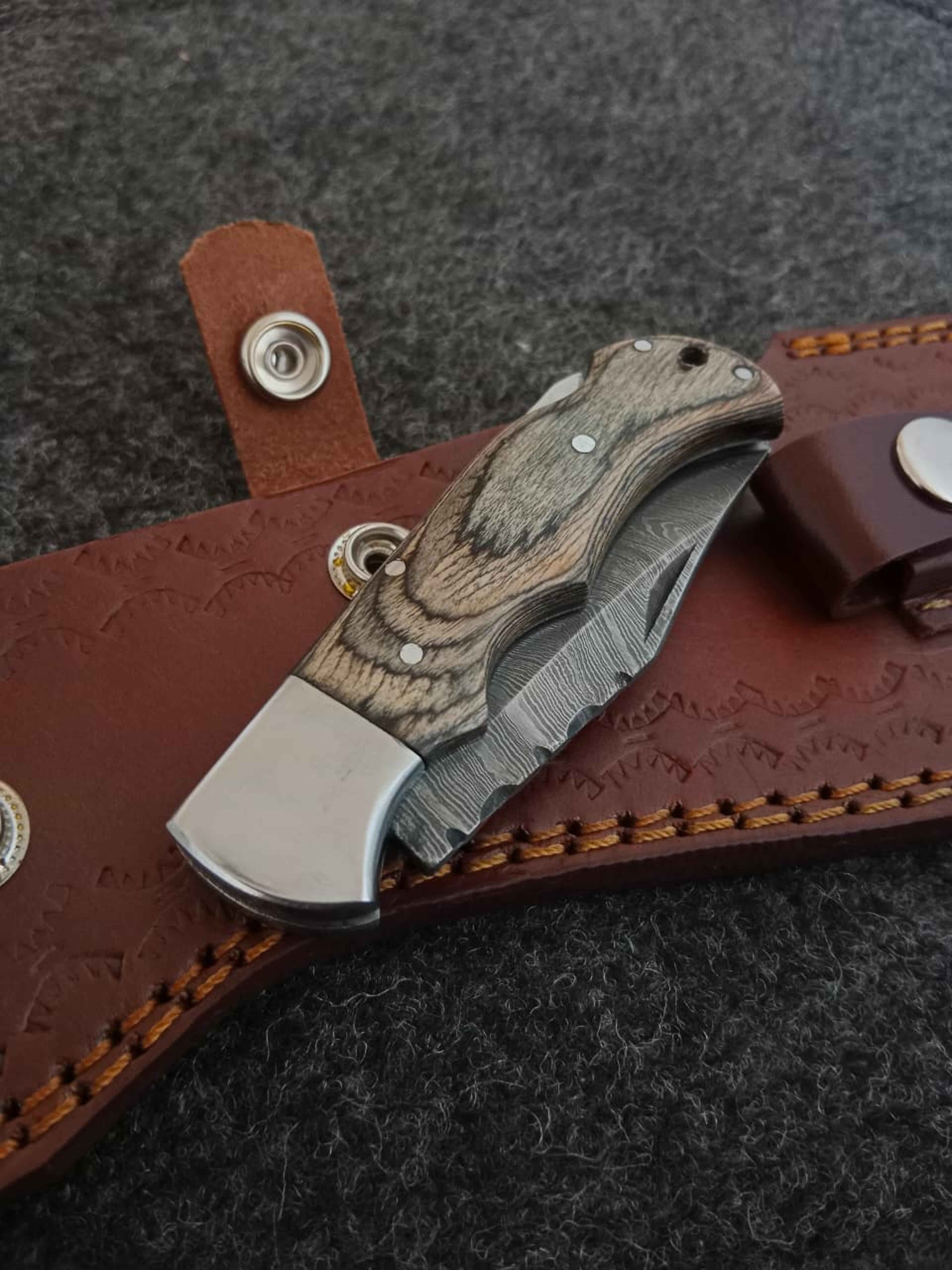 Hand Forged Damascus Folding Hunting Knife With Wooden Handle  Genuine Leather Belt Sheath For Camp 3