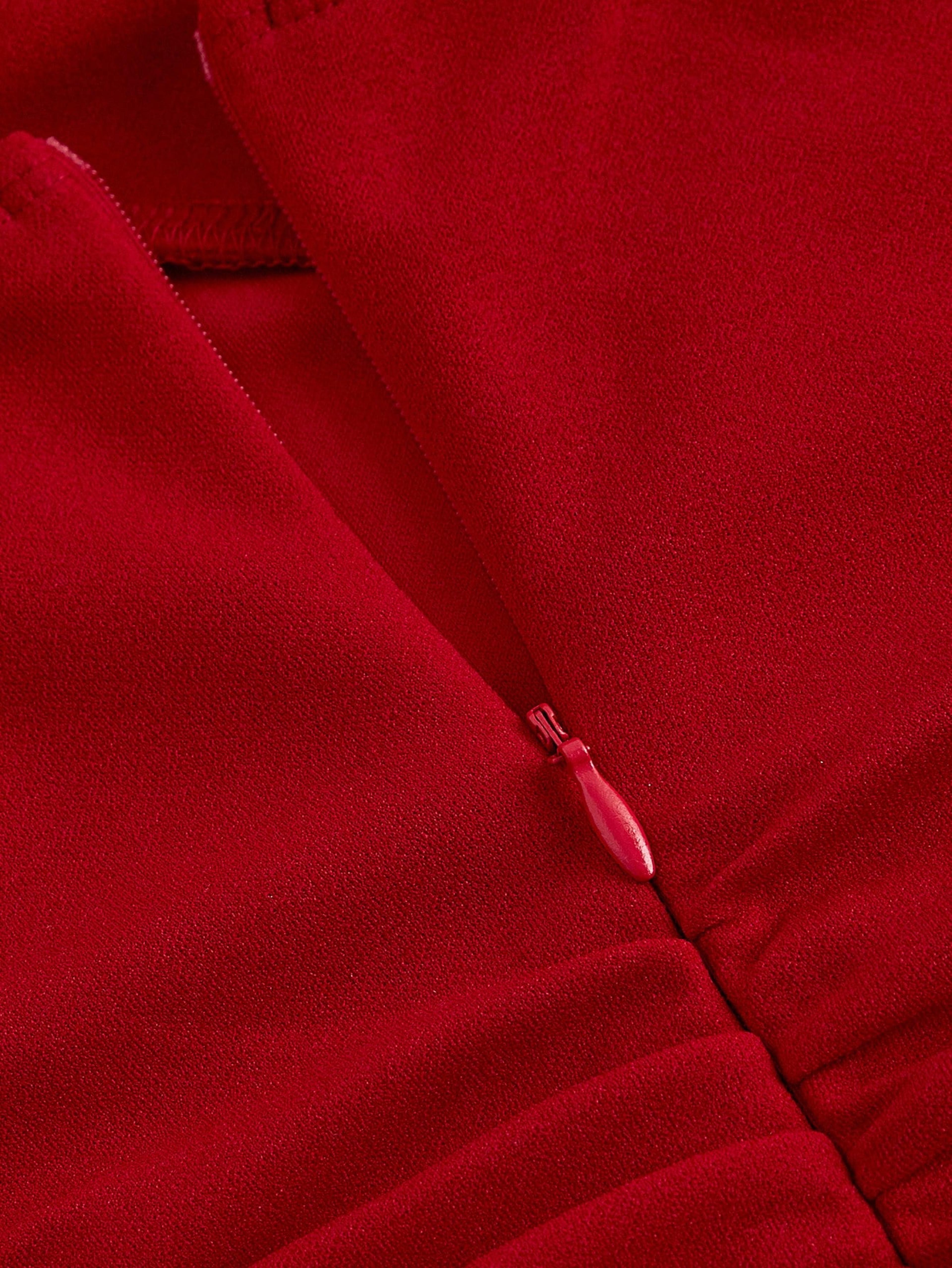 New Red Bow Halter Dress Female Autumn Spice Girl Pleated Fashion Waist Show Thin Short Skirt Trend 2