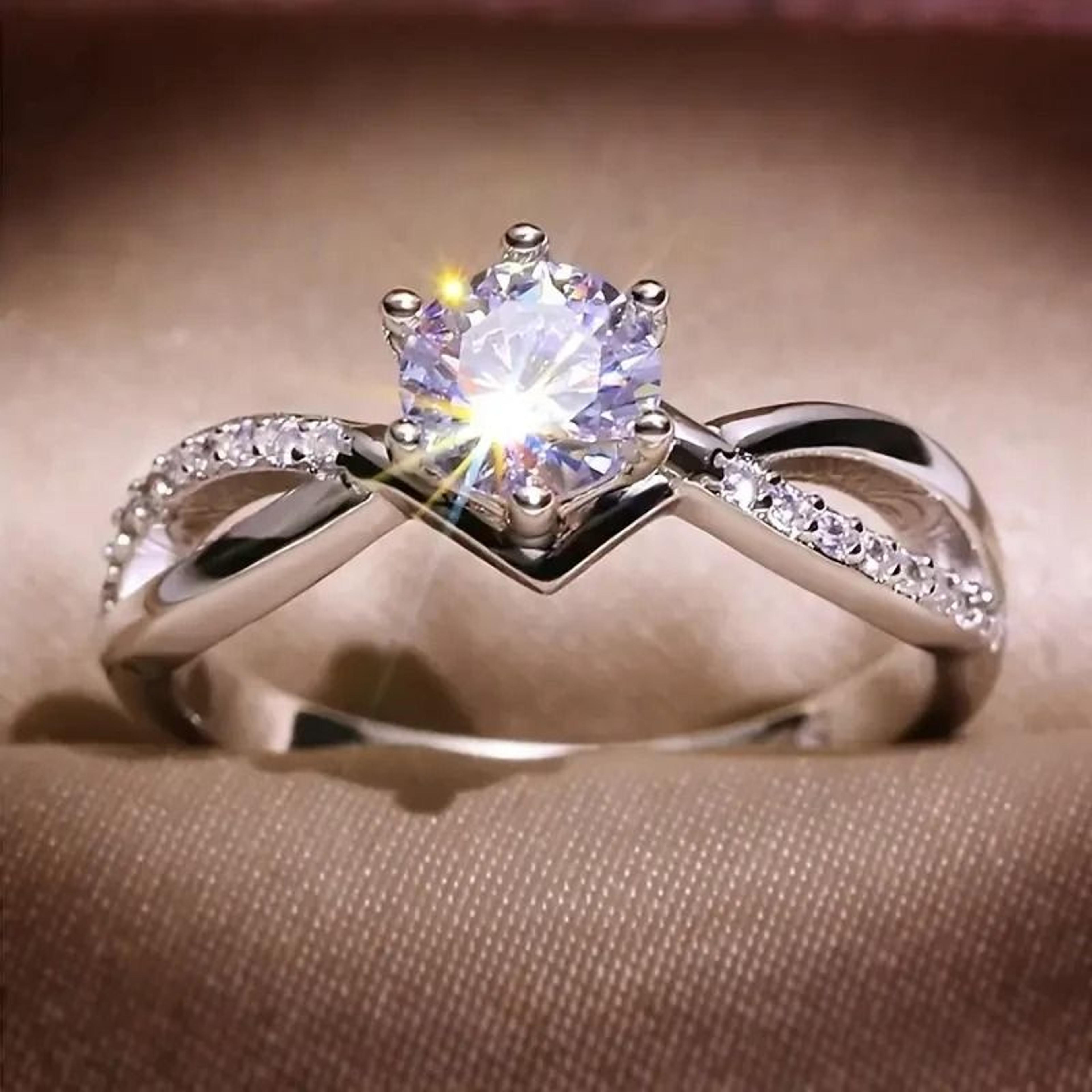 zirconia six claw elegant ring for women