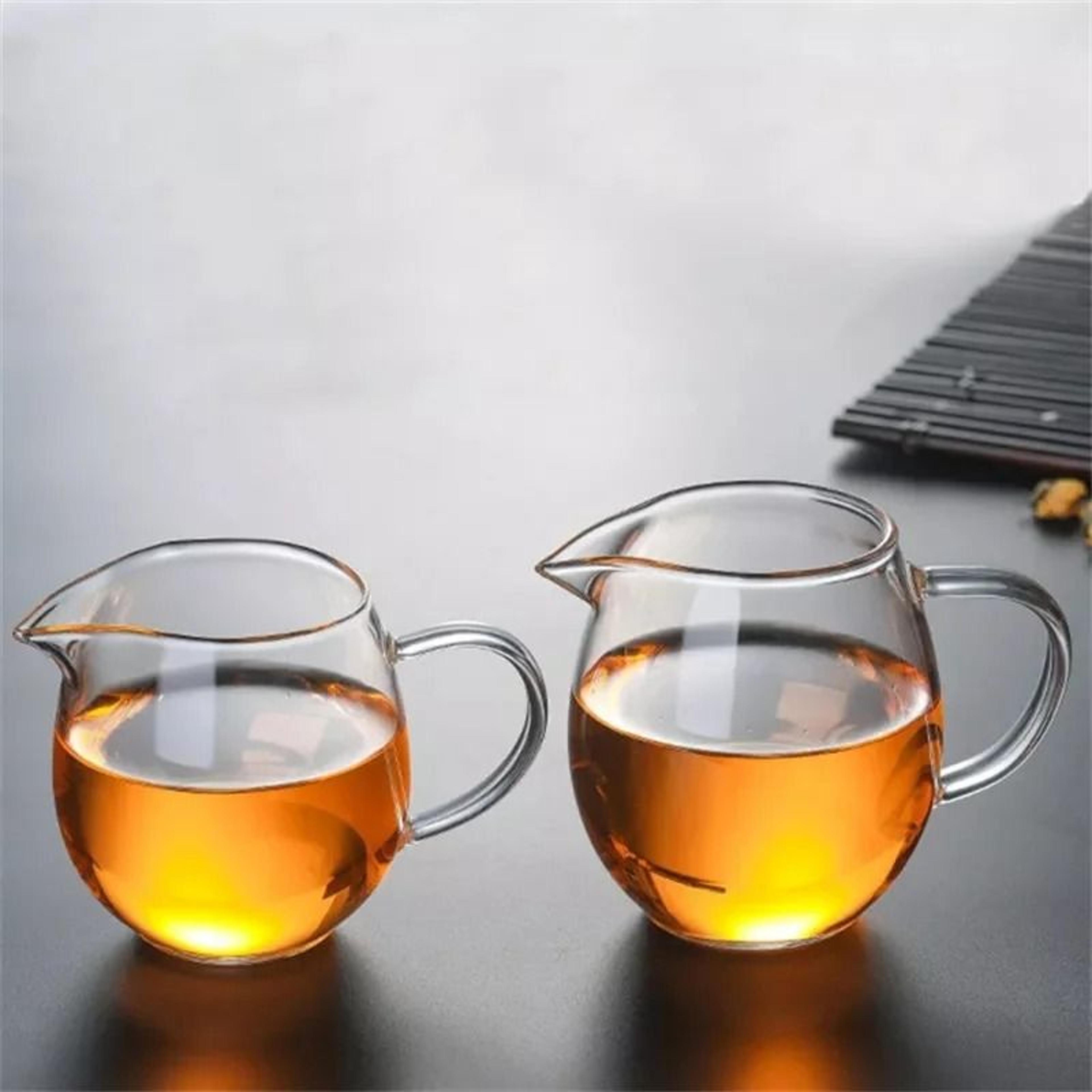 Heat Resisting Clear Glass Tea Pitcher Fair Cup 3