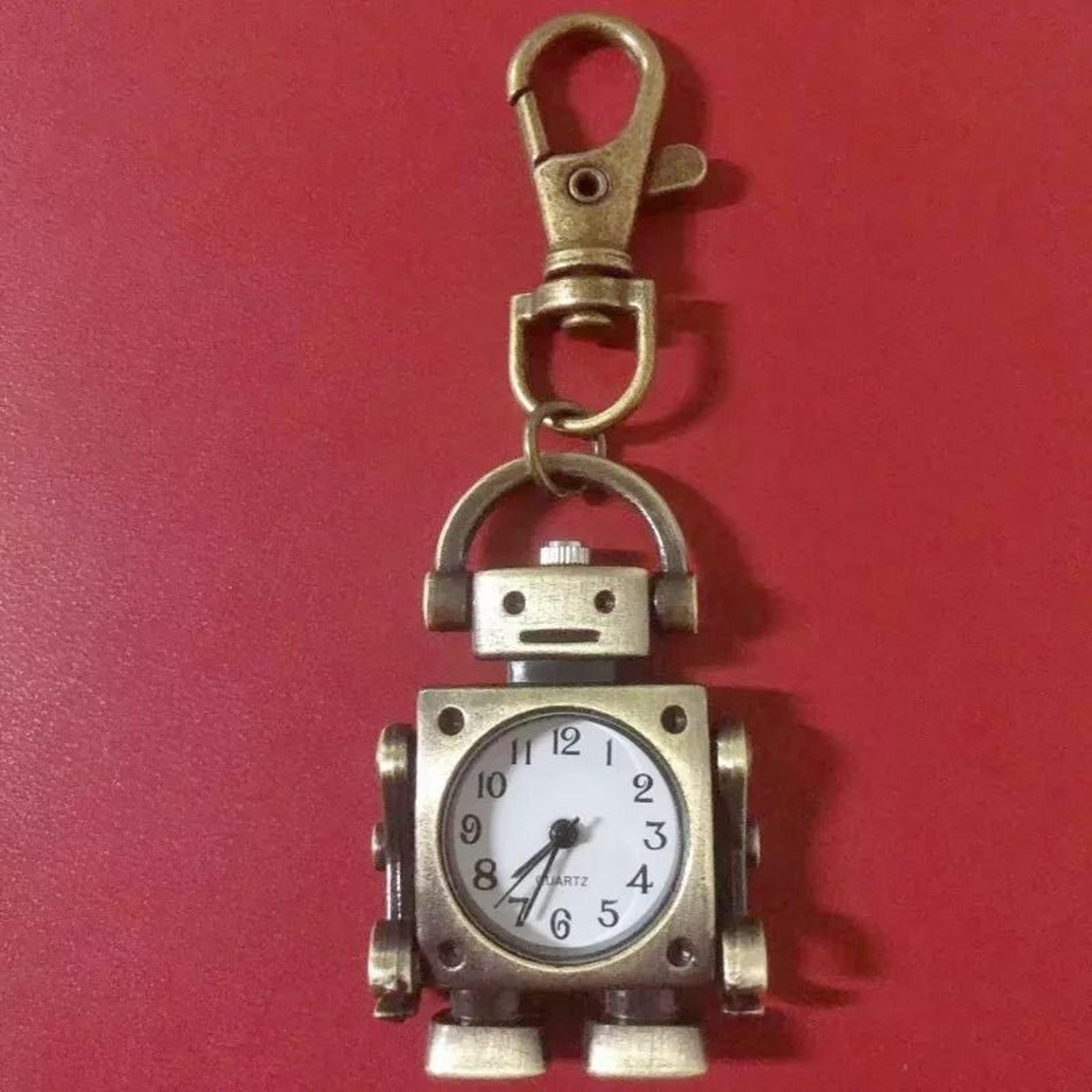 Vintage Robot Quartz Keychain Watch 1