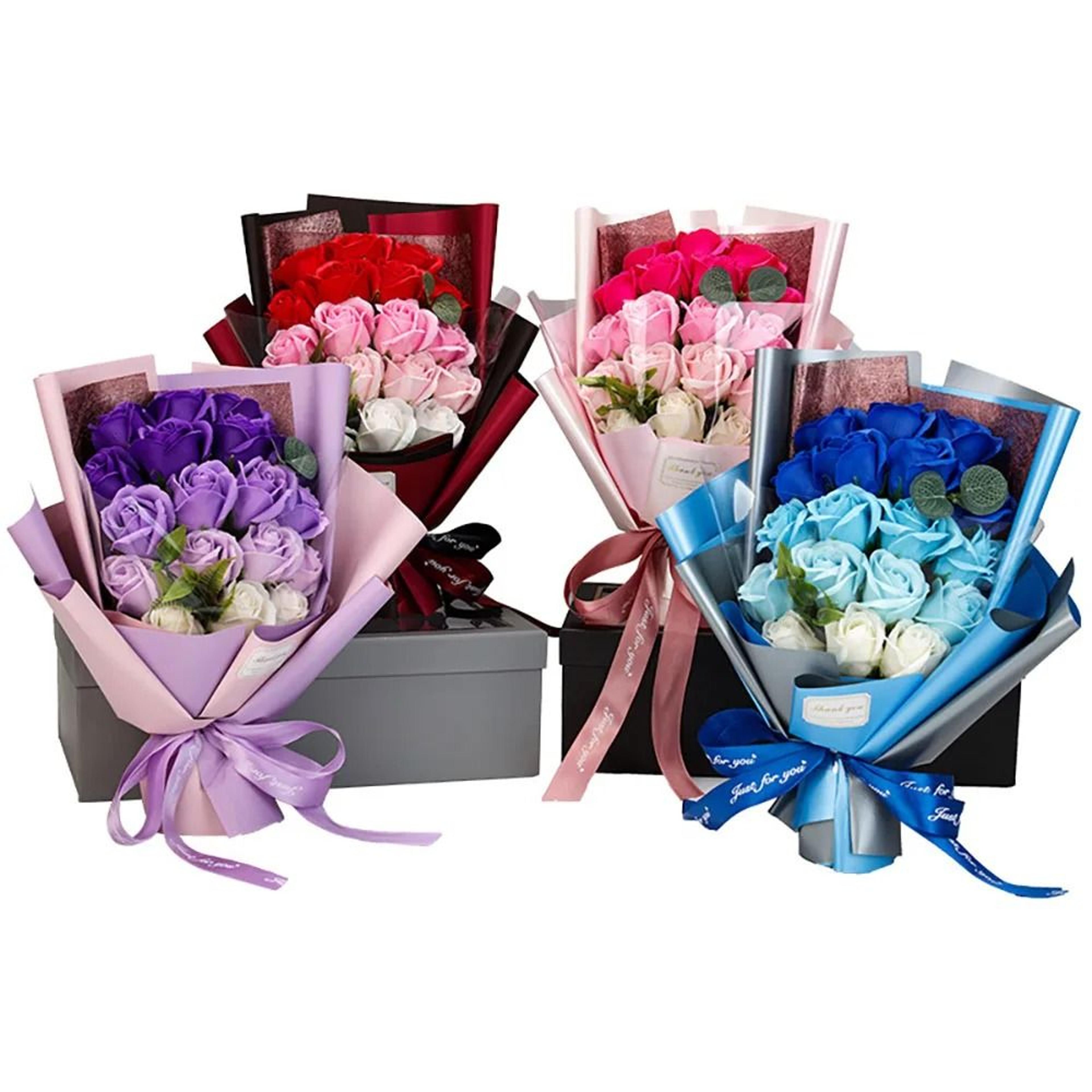 EverBloom 18Piece Luxury Soap Rose Bouquet 3