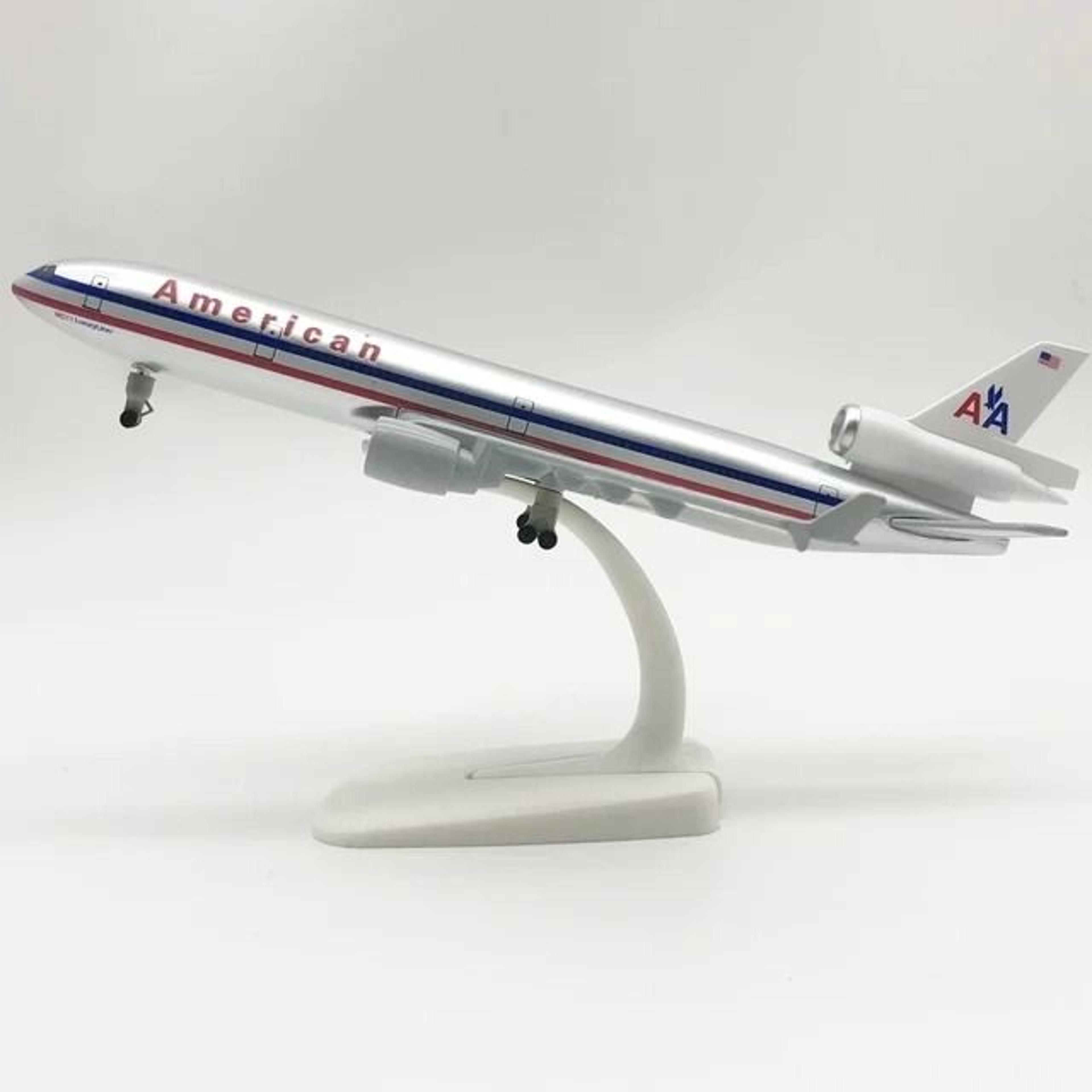 Aeronautical Narrative Sculpture  HighDefinition MD11 Architectural Model 8