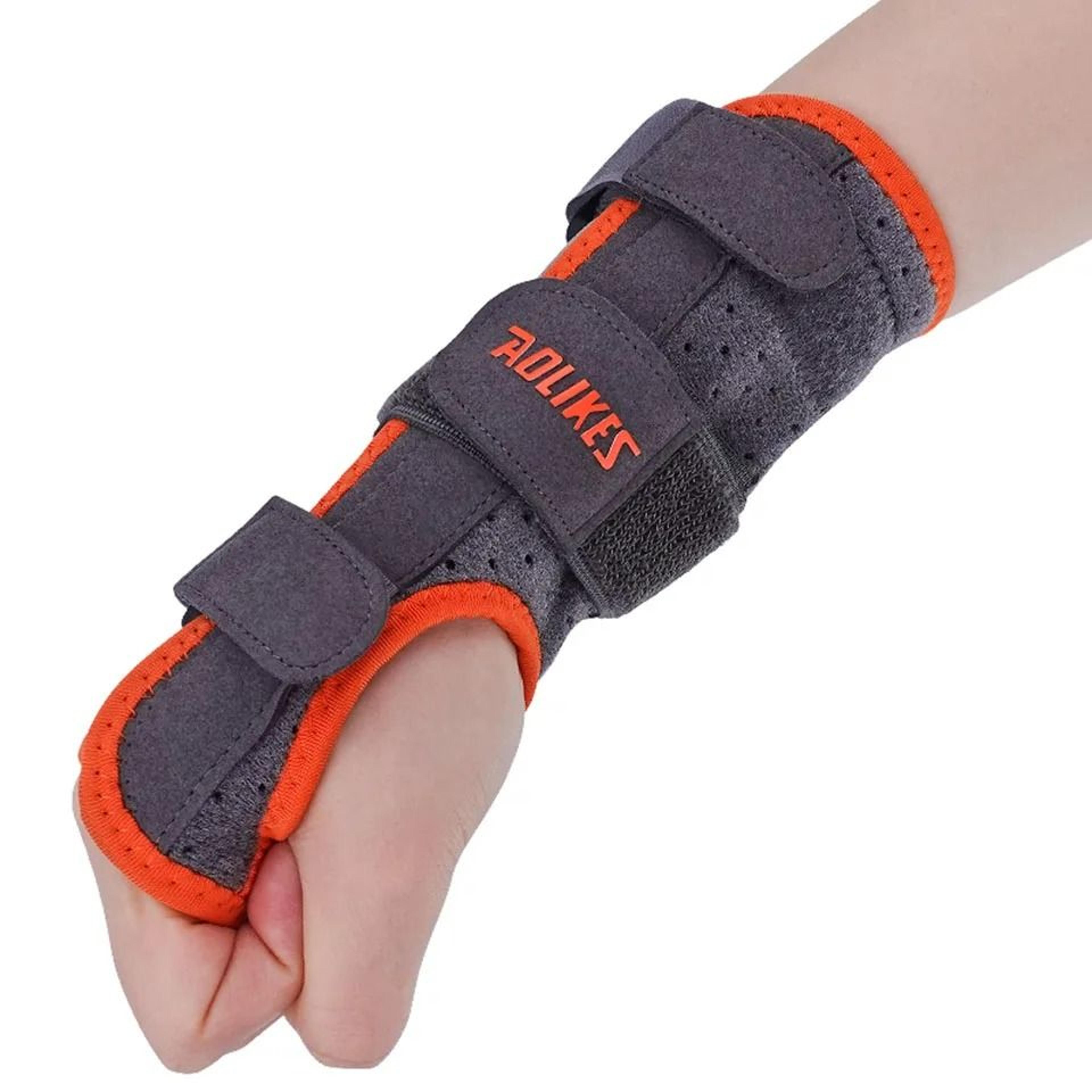 Ergonomic Night Sleep Support Wrist Brace With Stabilizing Splints 3