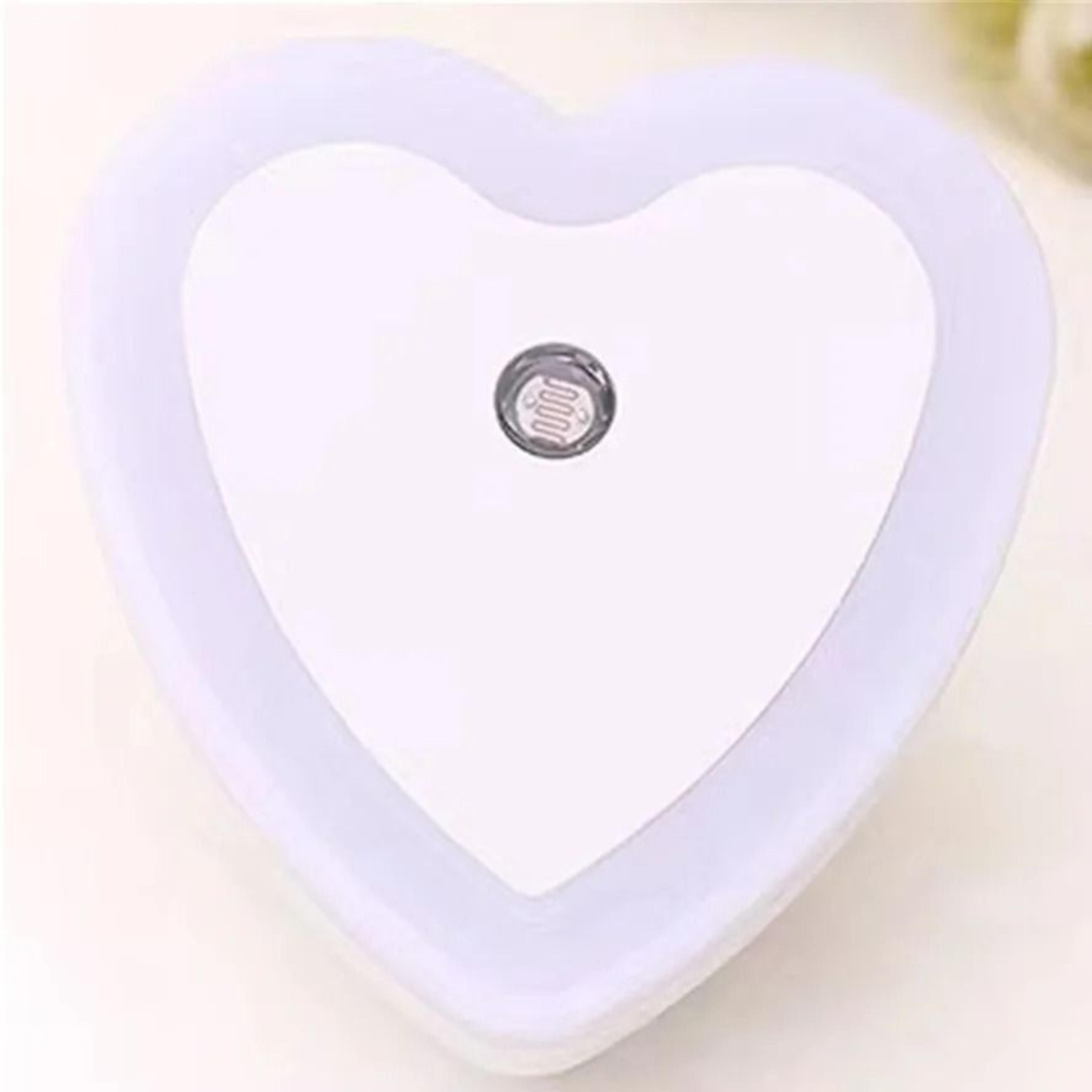 Automatic PlugIn LED DusktoDawn Night Light 12