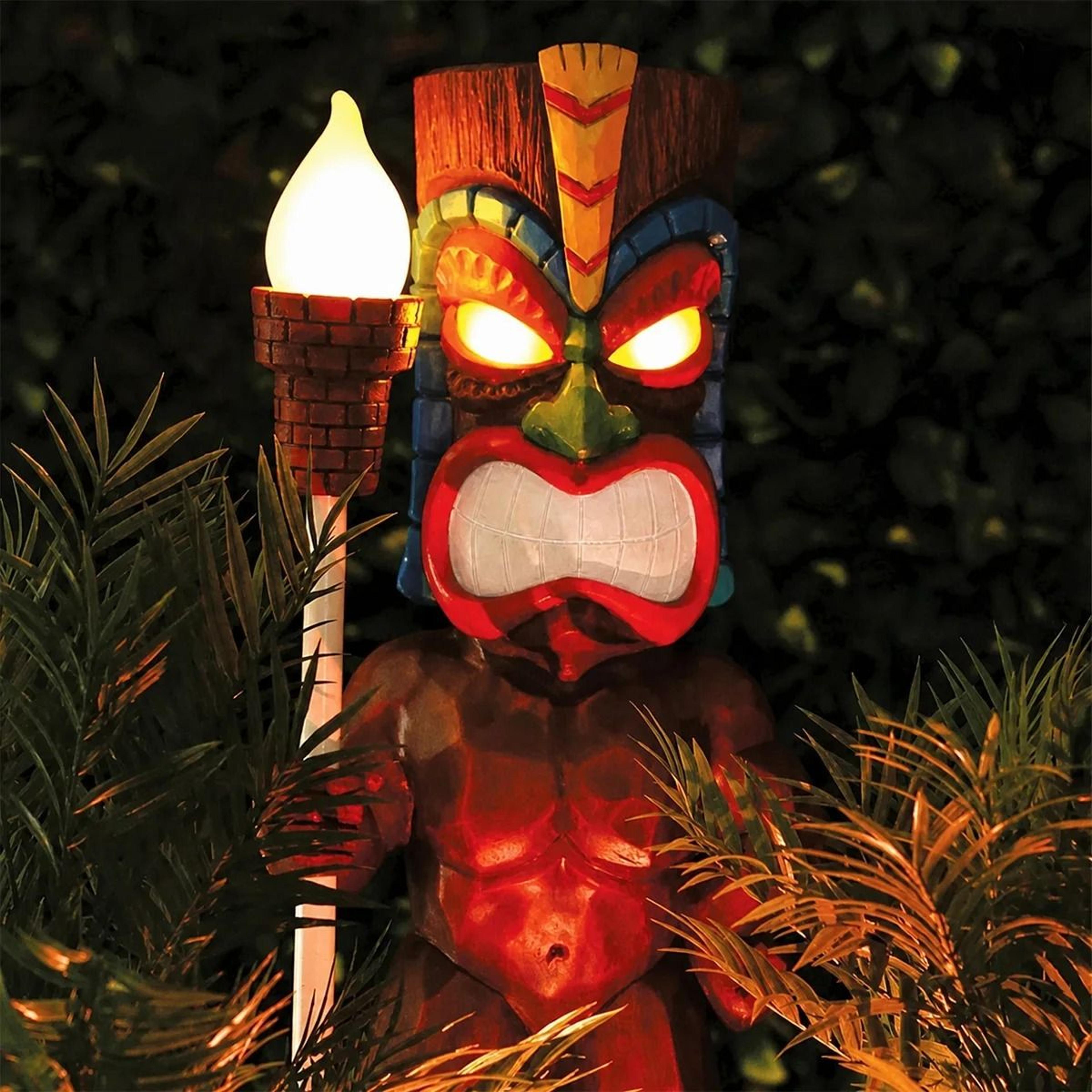 outdoor solar tiki totem statue garden light