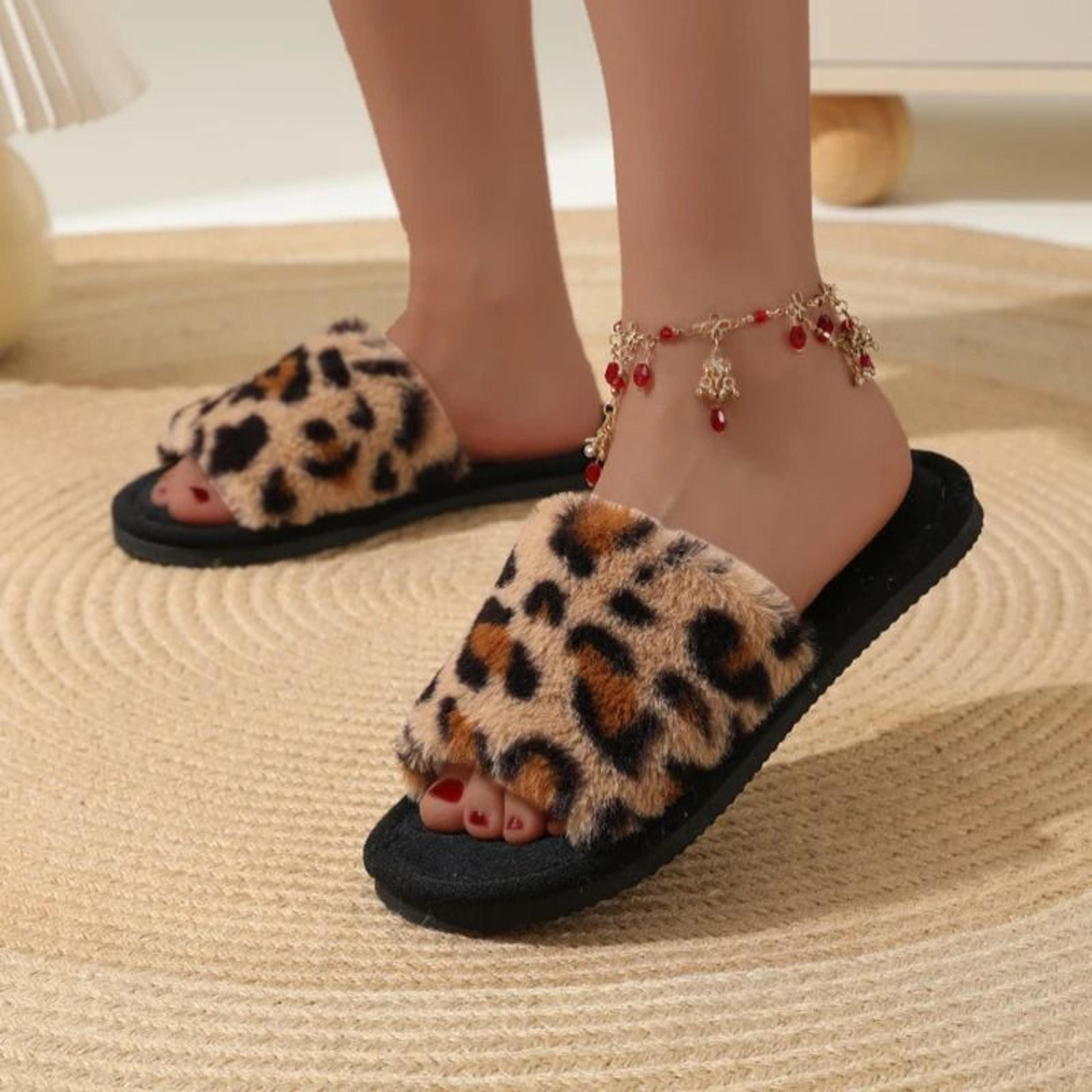 Womens Plush Fleece Warm Winter House Slippers With NonSlip EVA Sole 1